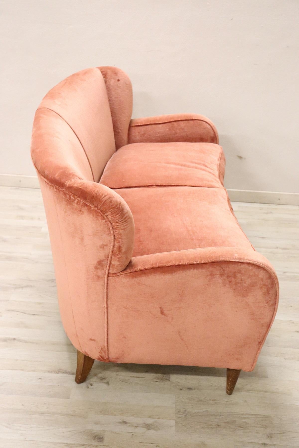 Italian Design Living Room Set or Salon Suite in Pink Velvet, 1970s 7