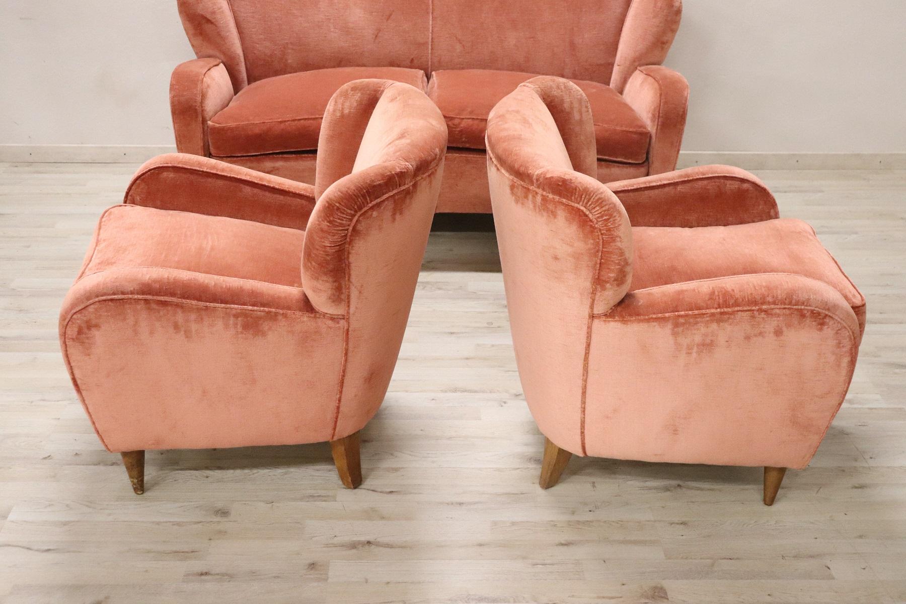 Italian Design Living Room Set or Salon Suite in Pink Velvet, 1970s 1
