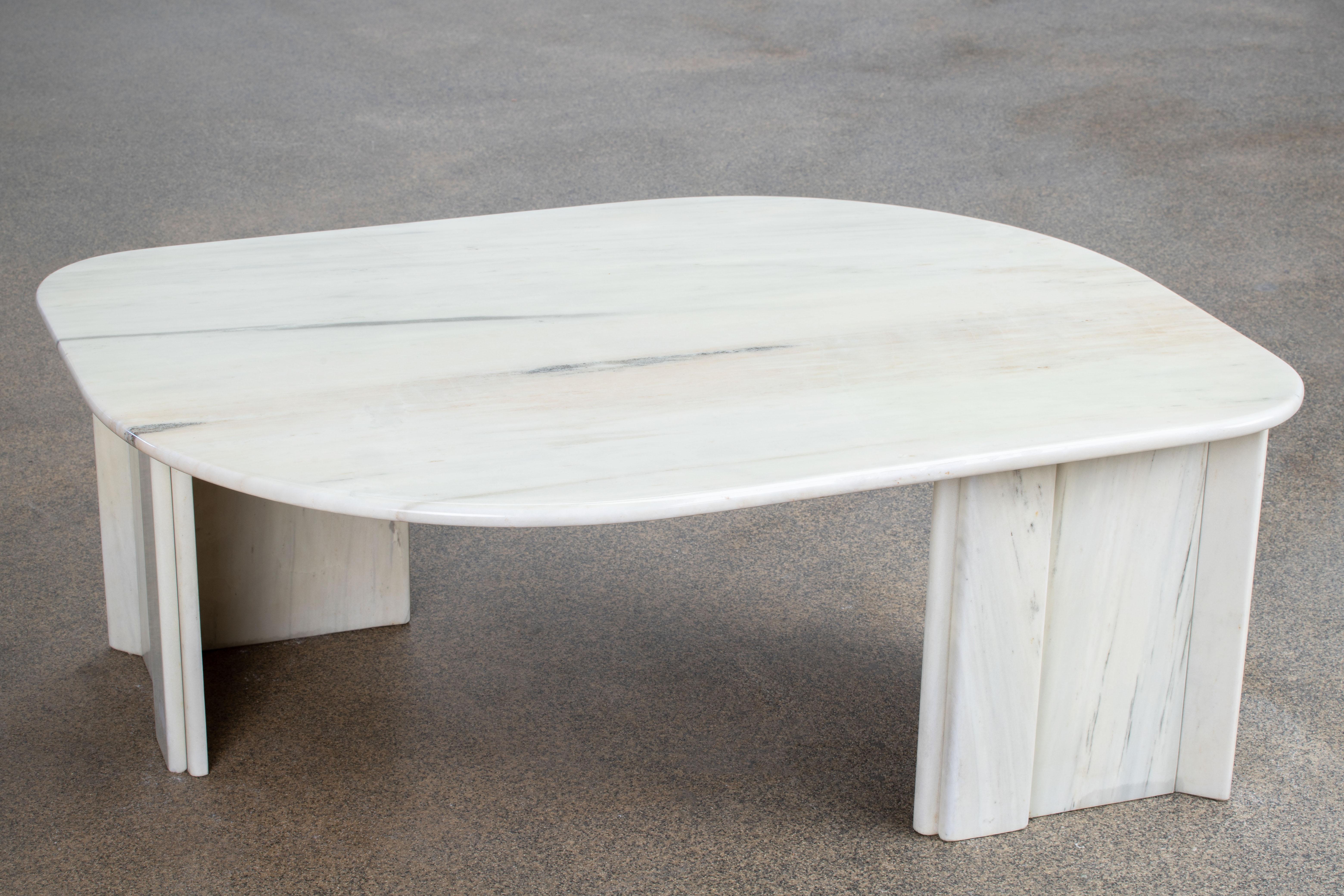 Italian Design Marble Coffee Table, 1970 In Good Condition For Sale In Wiesbaden, DE