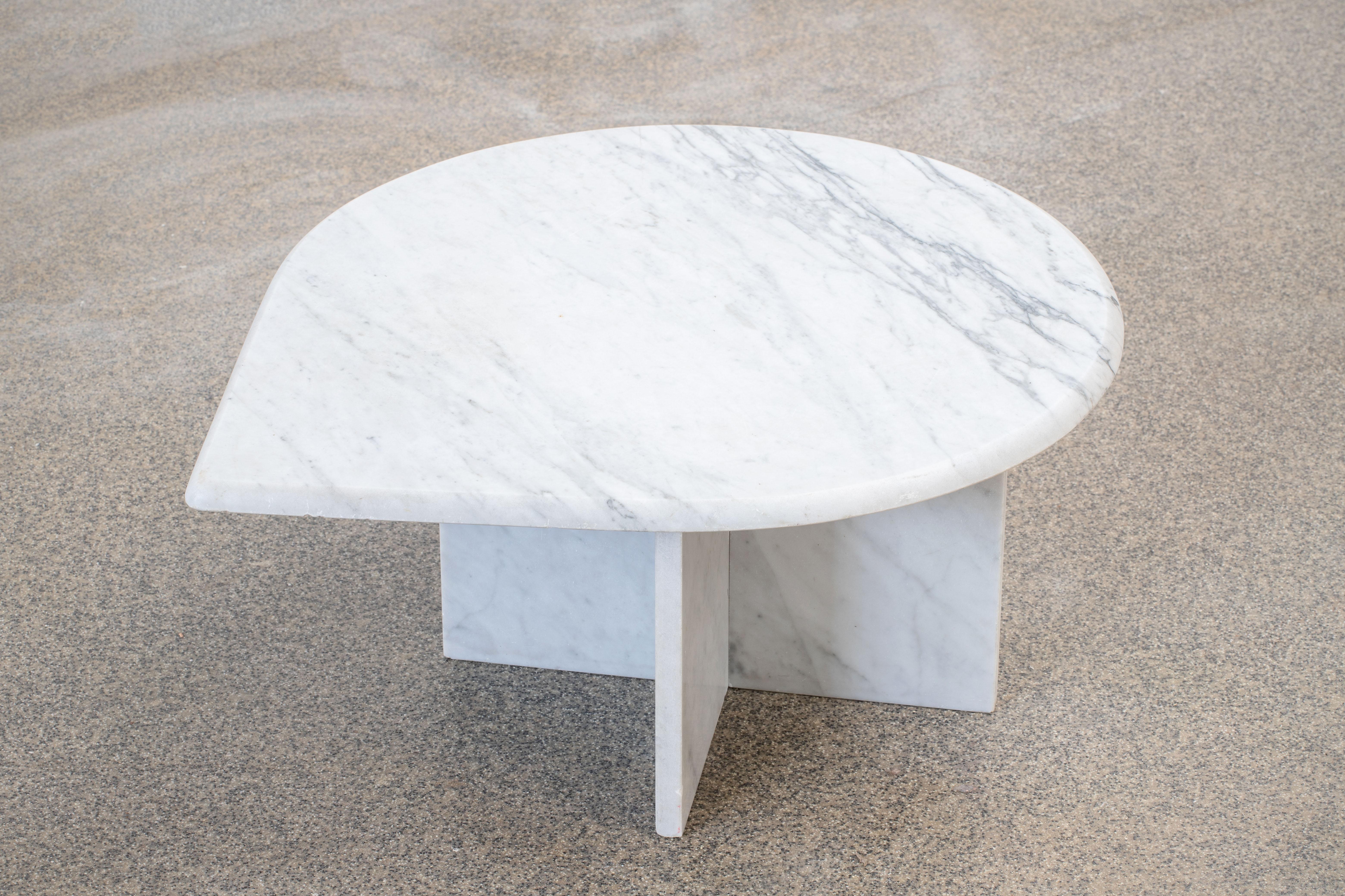 Italian Design Marble Coffee Table, 1970 In Good Condition For Sale In Wiesbaden, DE