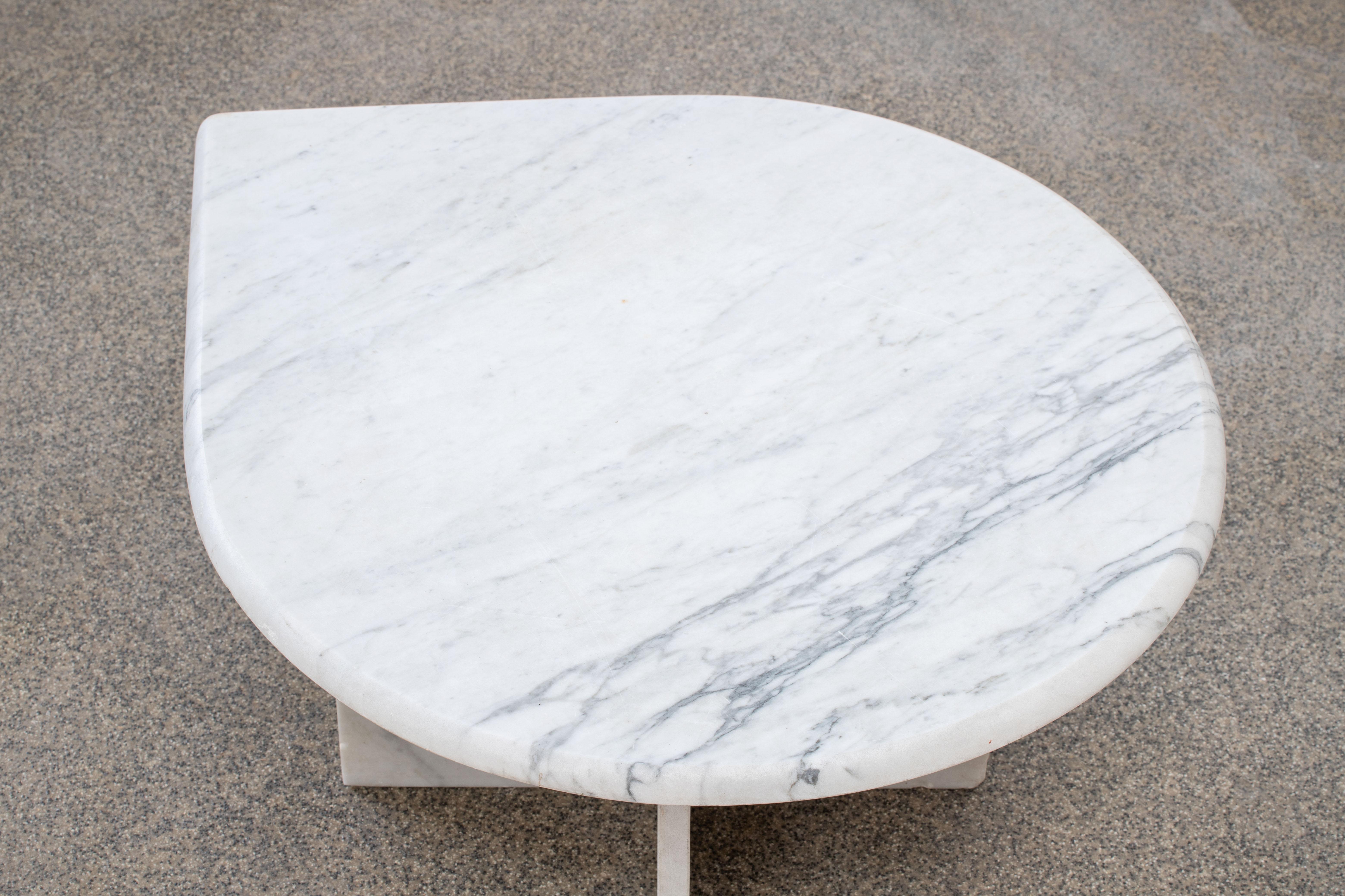 Italian Design Marble Coffee Table, 1970 For Sale 1