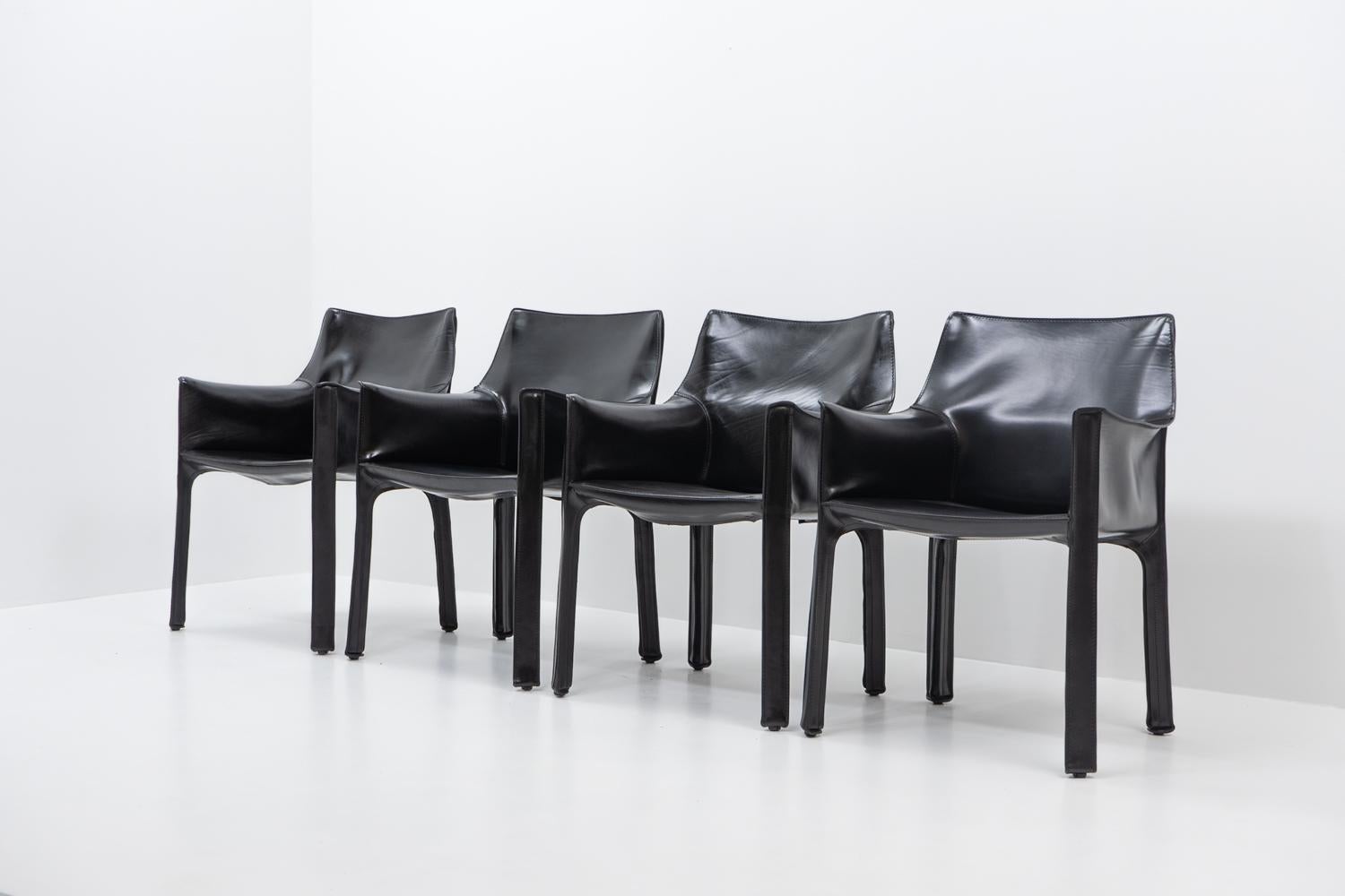 Mid-Century Modern Italian Design Mario Bellini for Cassina CAB 413, Set of 4, 1990s For Sale