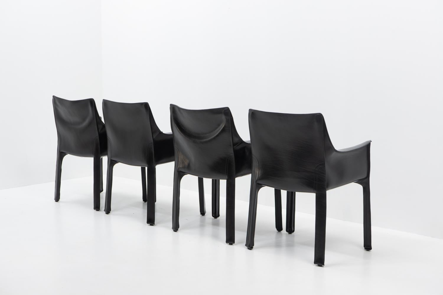 Italian Design Mario Bellini for Cassina CAB 413, Set of 4, 1990s For Sale 2