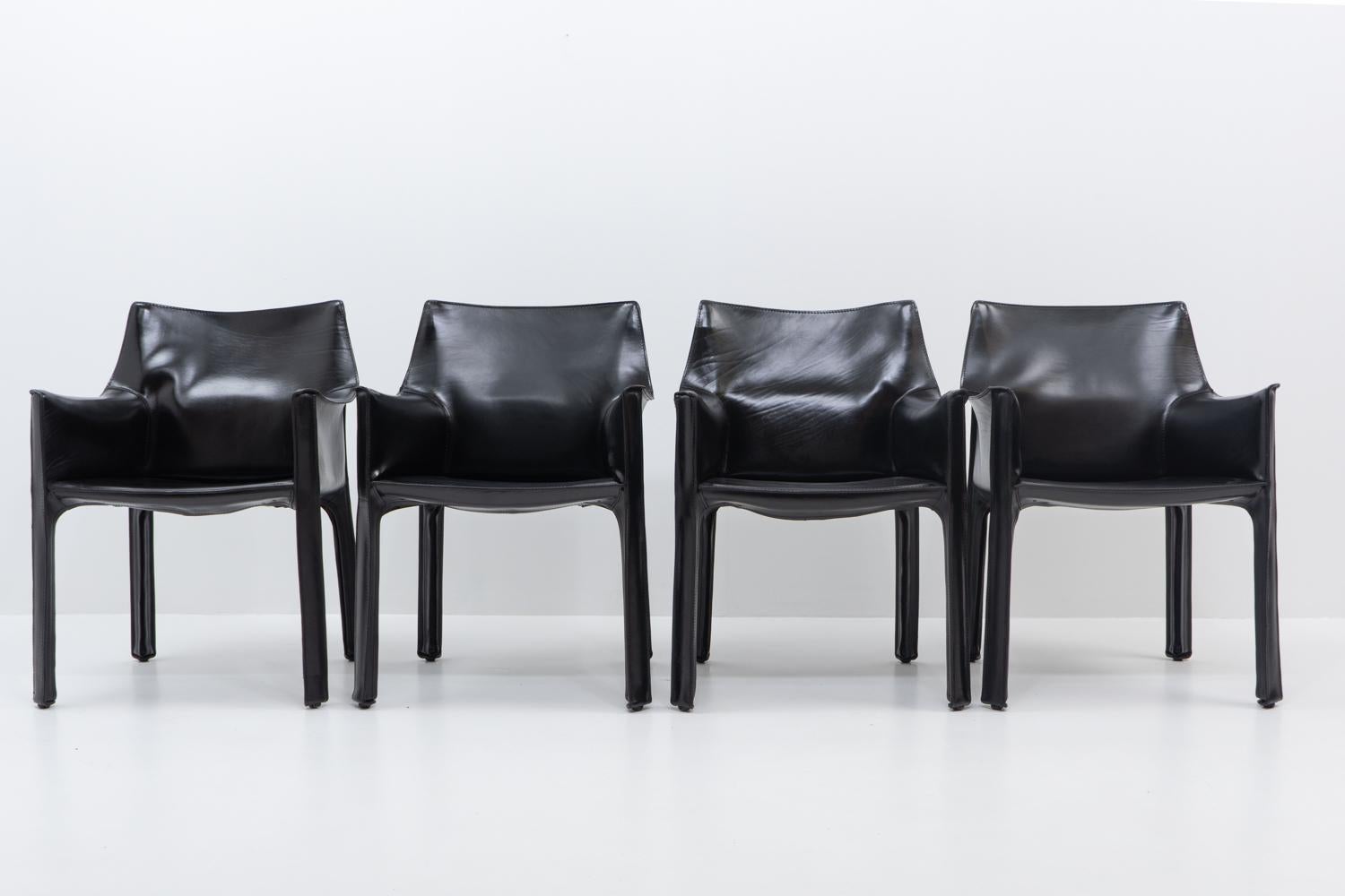 Italian Design Mario Bellini for Cassina CAB 413, Set of 4, 1990s For Sale 3