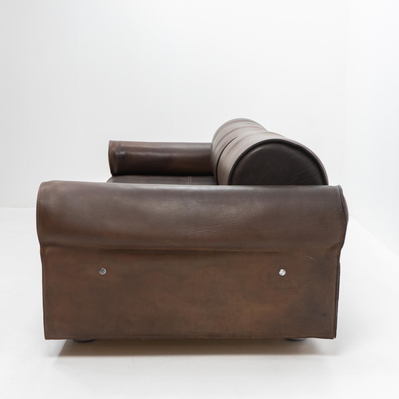 Italian Design Marzio Cecchi Three-seater Sofa in Brown Buffalo Leather, 1970s For Sale 3