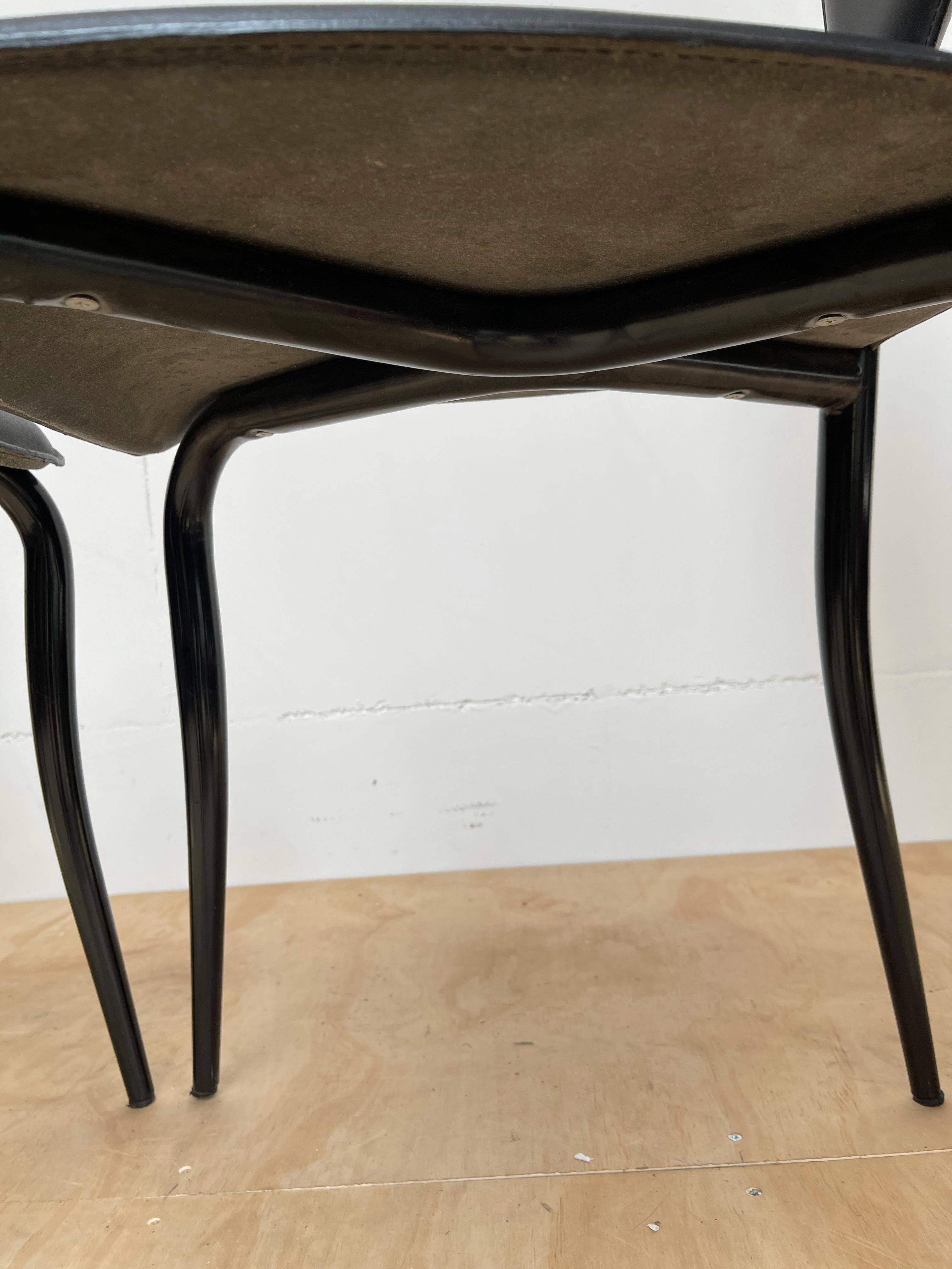 Design italien The Modernity Set of 4 Dining Chairs w. Sièges en cuir noir en vente 8