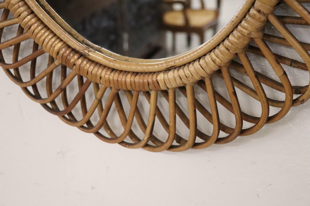 XX secolo Specchio da parete ovale in bambù di design italiano del metà del secolo scorso in vendita