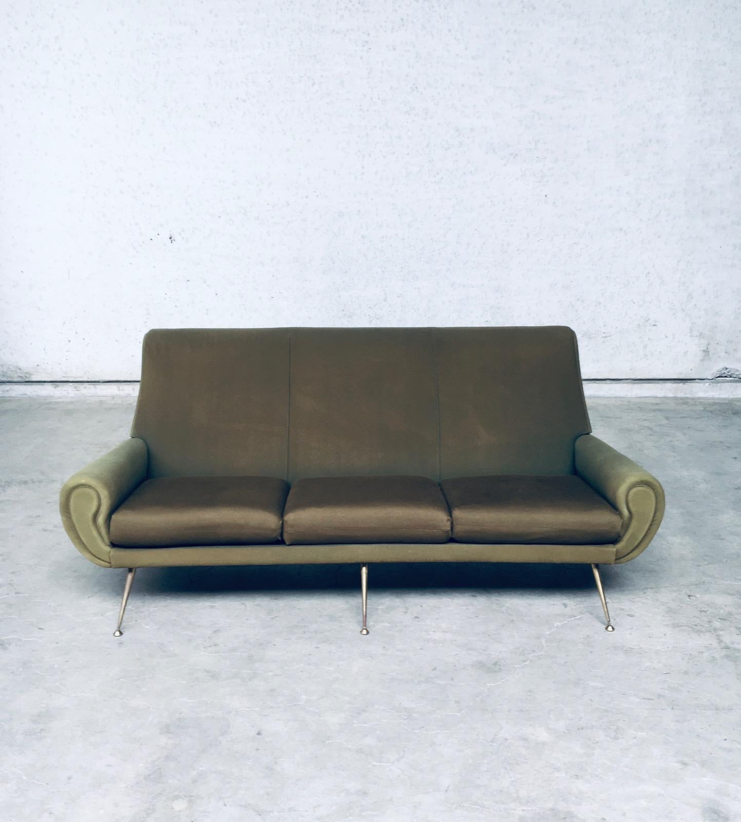 Brass Italian Design Mid-Century Modern Sofa by Gigi Radice for Minotti, Italy, 1950's