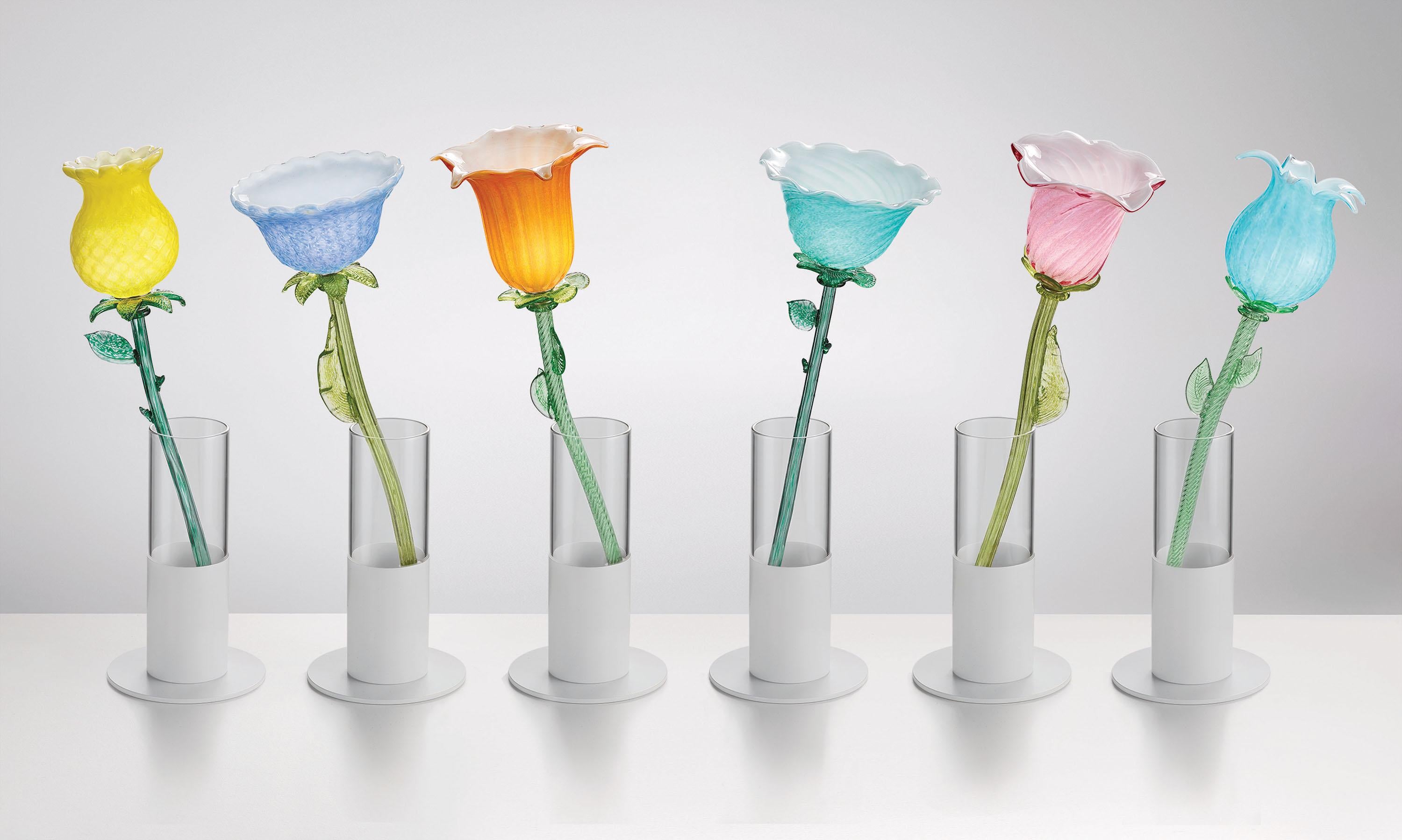 XXIe siècle et contemporain Lampe de table/de vase en verre d'art à fleurs éclairées, jaune, Design Modernity Italian Design en vente
