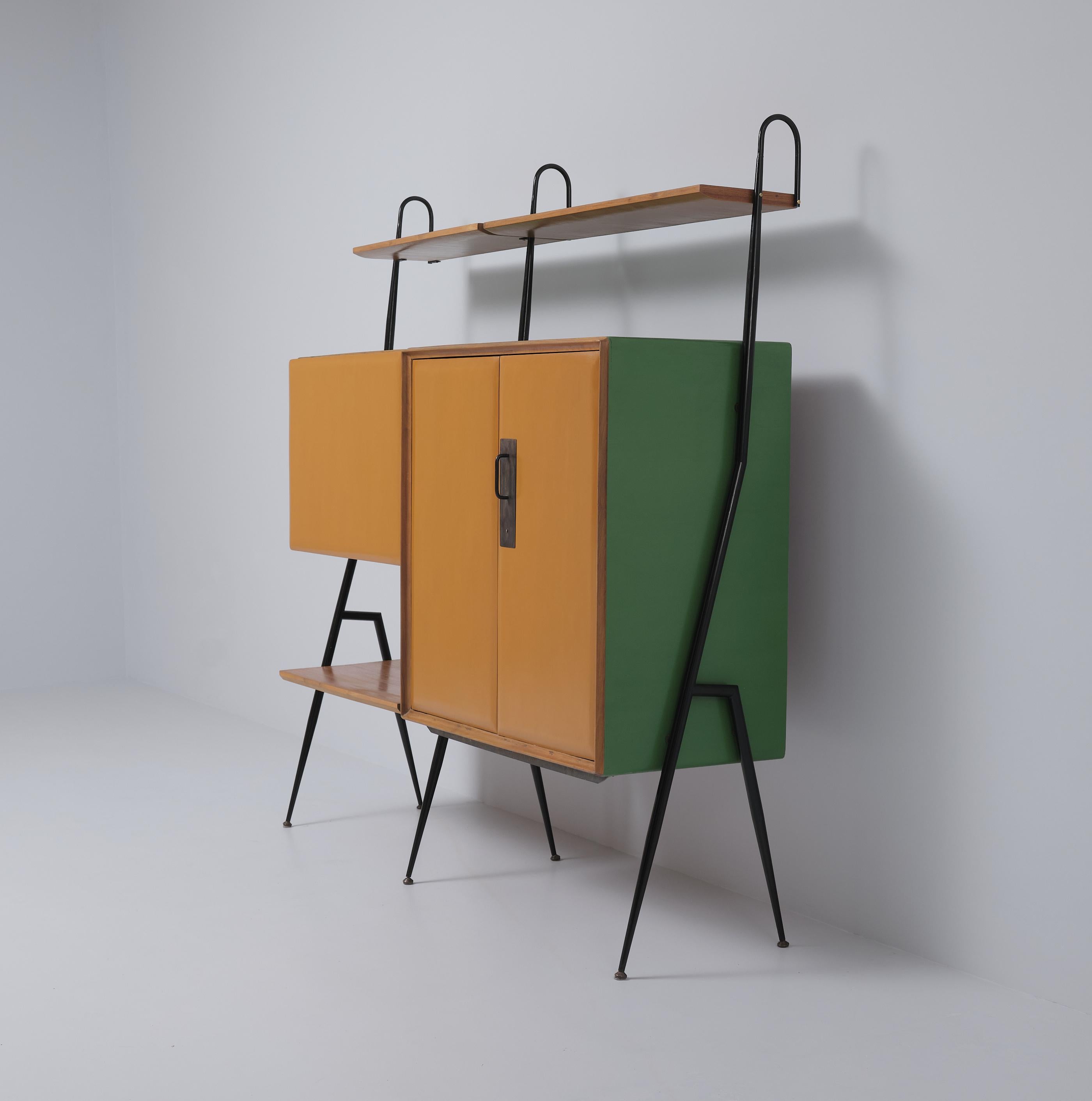 Italian Design Modular Bookcase by Silvio Cavatorta - Enhanced by RETRO4M For Sale 4