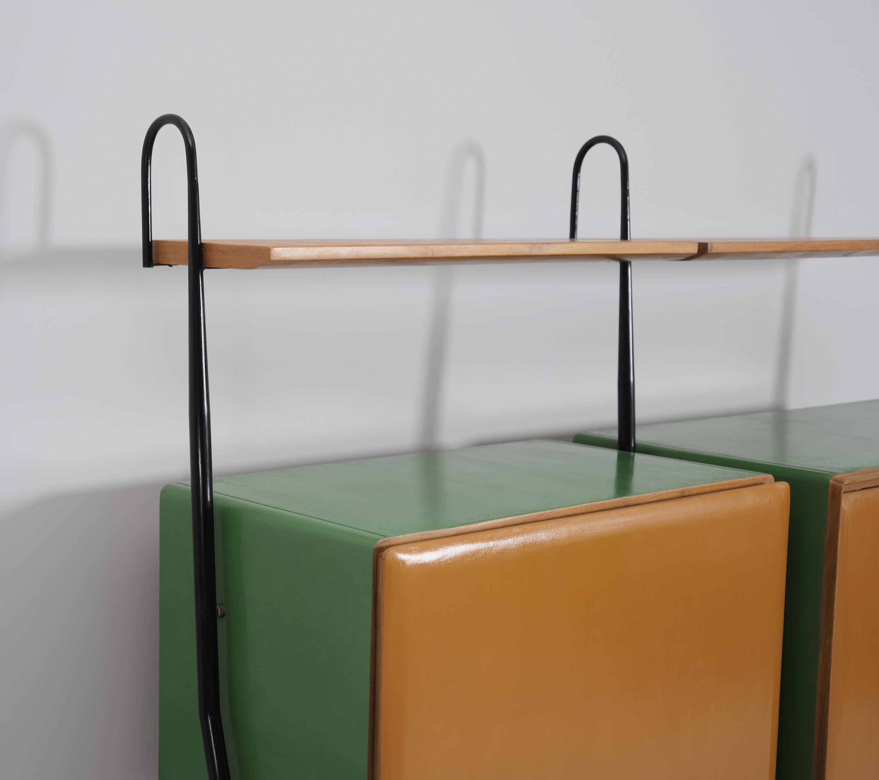 Italian Design Modular Bookcase by Silvio Cavatorta - Enhanced by RETRO4M For Sale 3