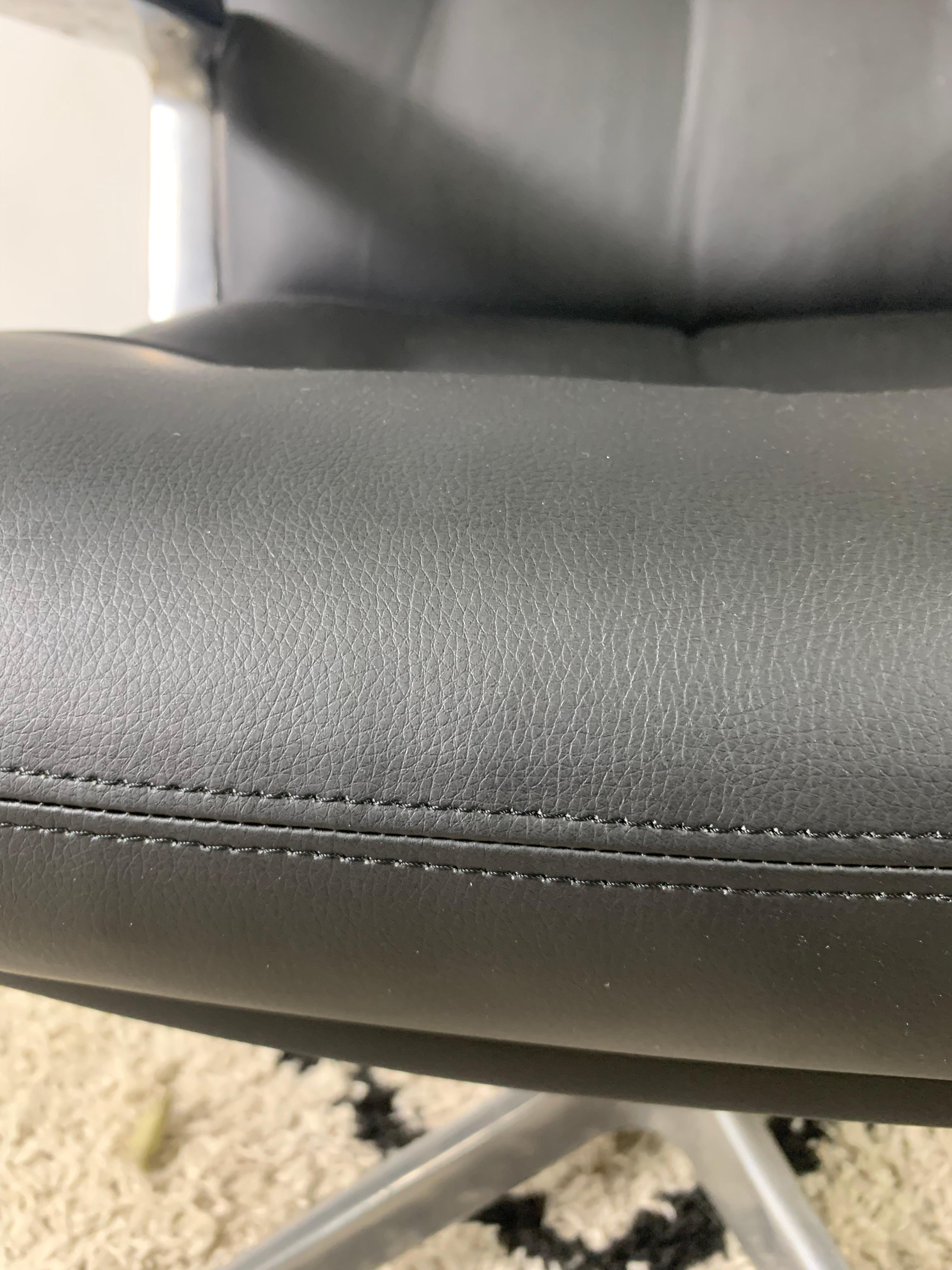 Italian Design Office Leatherette Armchair By Vaghi For Sale 6