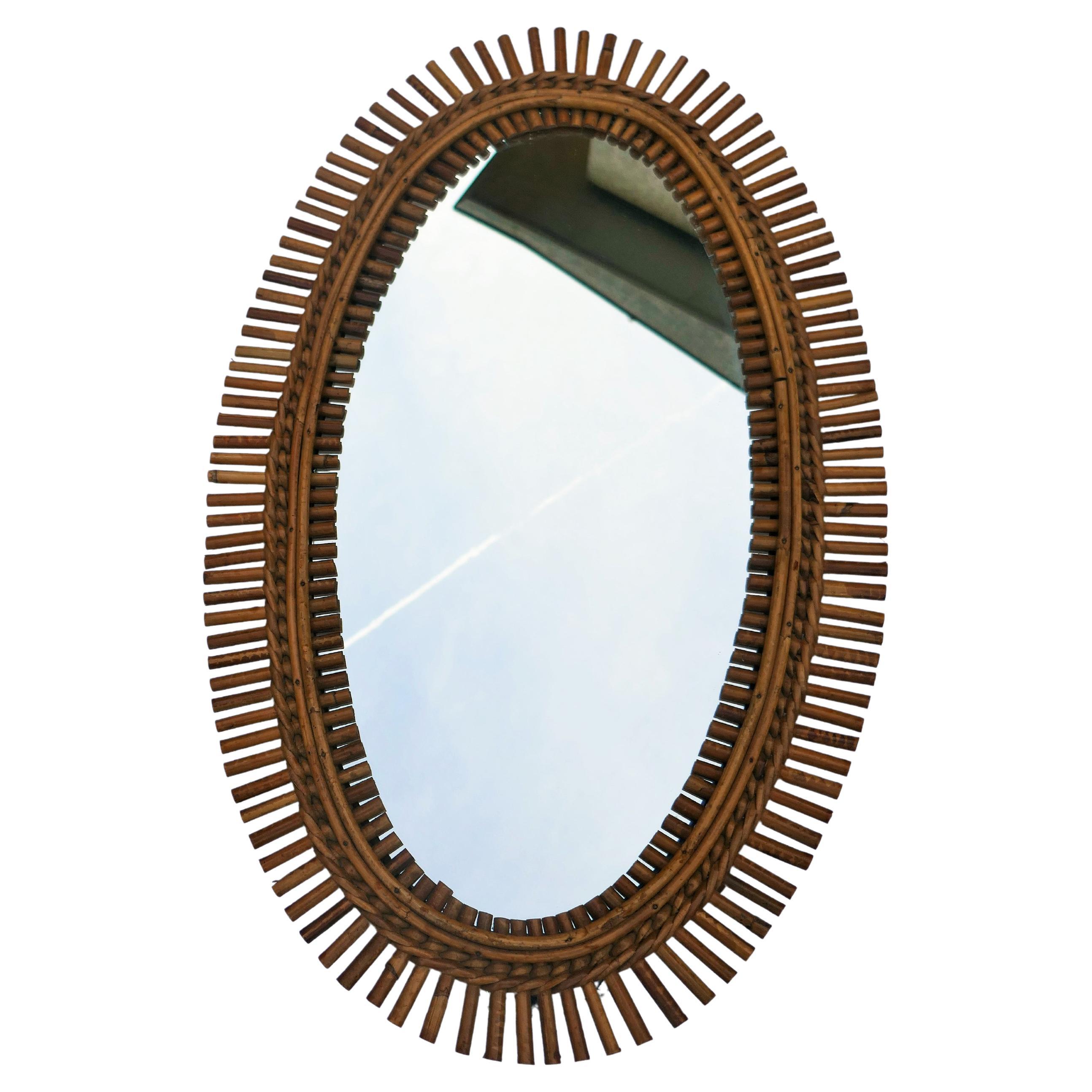 Italienisches Design, ovaler Spiegel, Rattan, Bambus im Angebot 1
