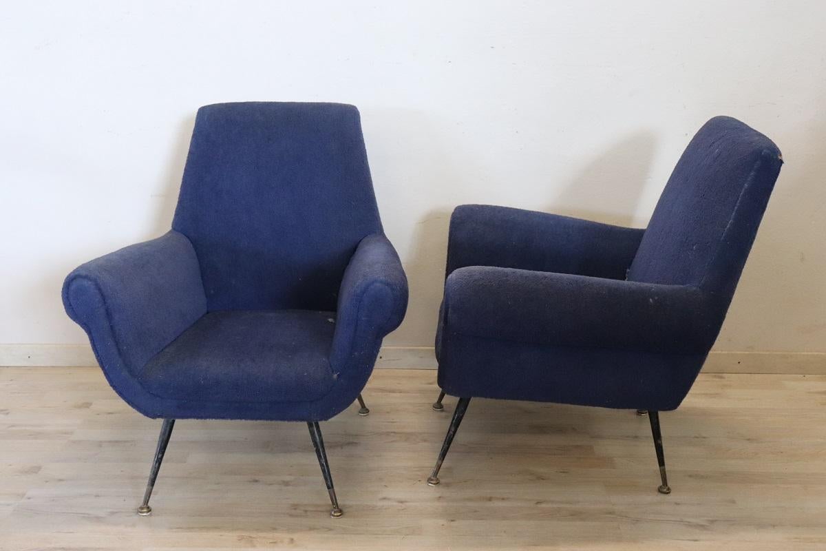 Milieu du XXe siècle Paire de fauteuils design italiens par Gigi Radice pour Minotti, années 1950 en vente