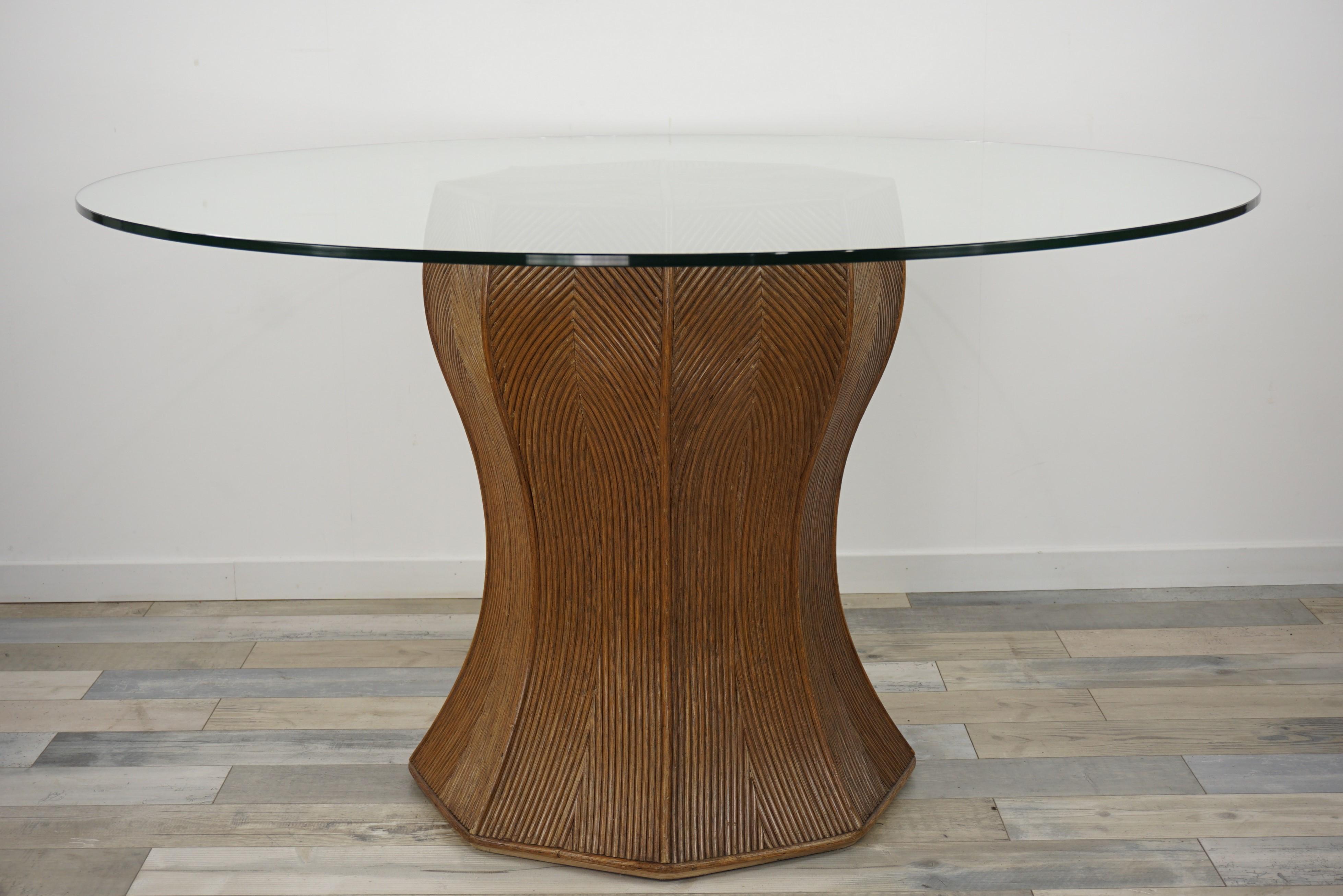 European Italian Design Pencil Reed or Rattan Marquetry and Glass Pedestal Dining Table For Sale