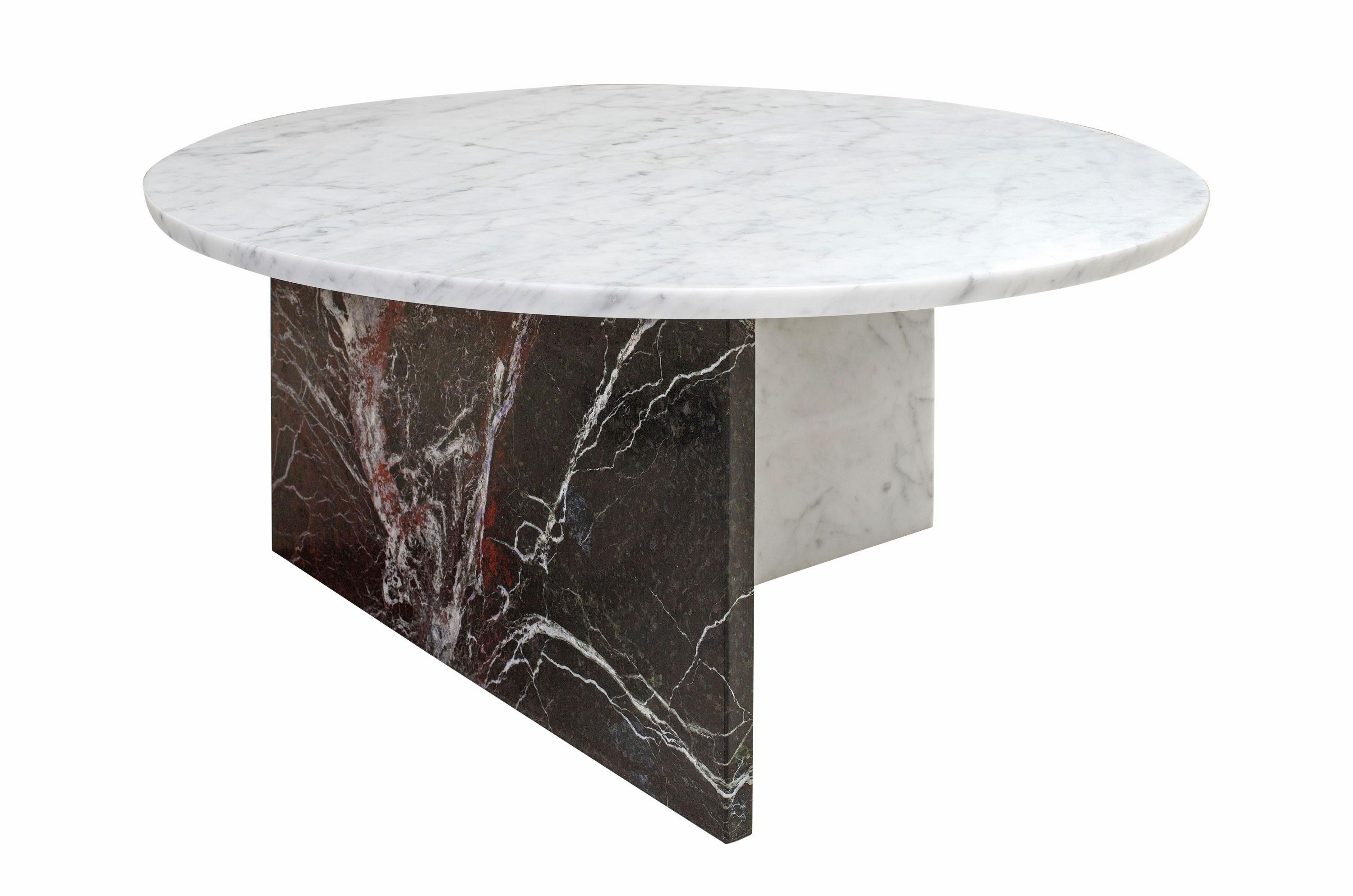 Italian Design Round Carrara and Red Marble Coffee Table In Excellent Condition In Tourcoing, FR