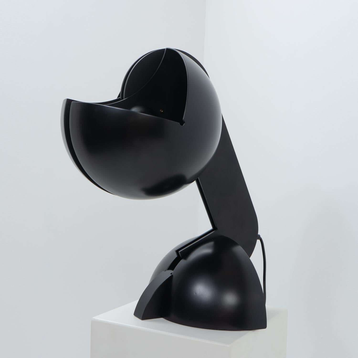 Italian Design Ruspa Table Lamp by Gae Aulenti for Martinelli Luce, 1960s In Good Condition For Sale In Renens, CH