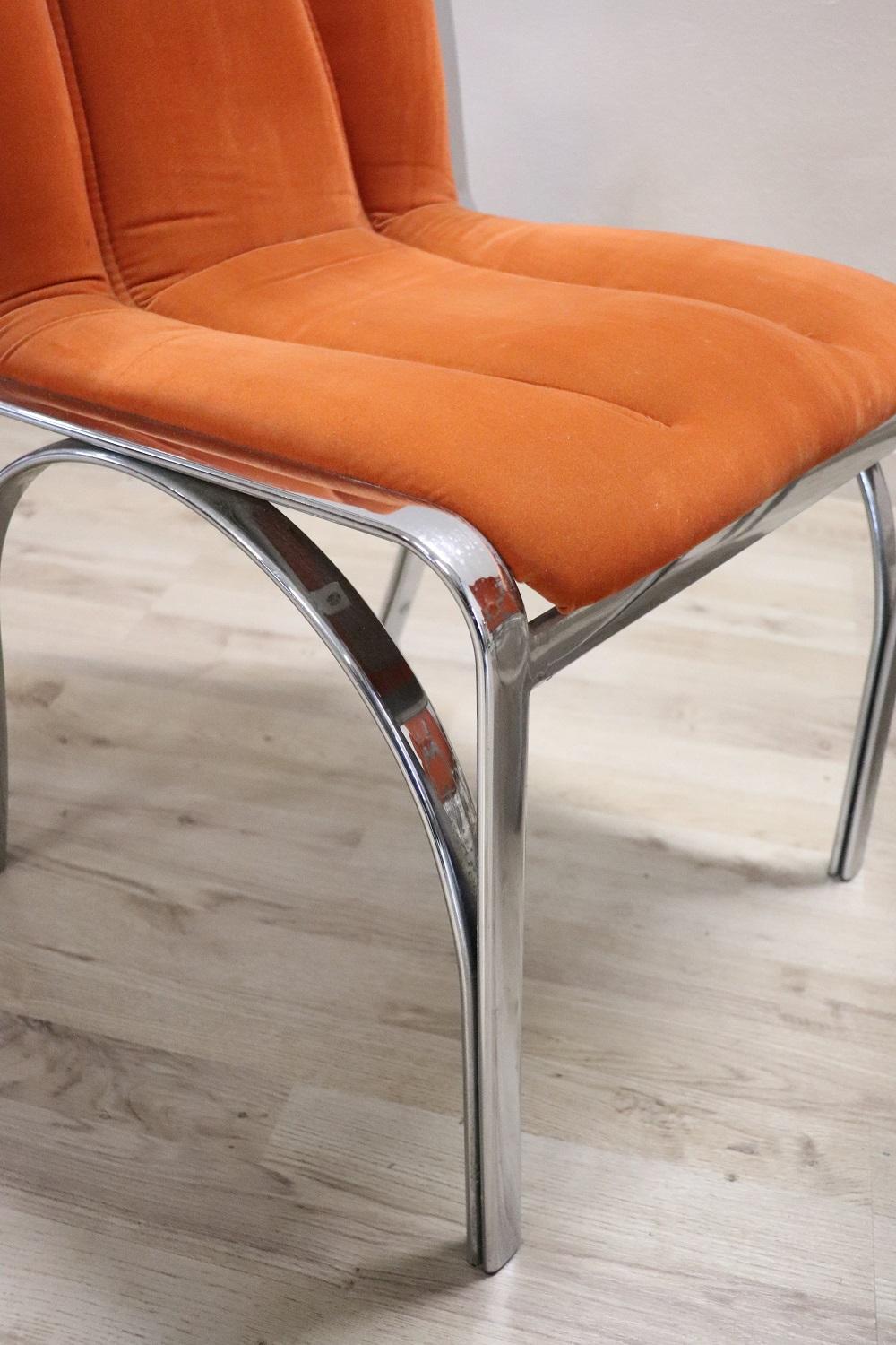 Italian Design Set of Four Chairs in Chromed Metal and Orange Velvet, 1970s 6