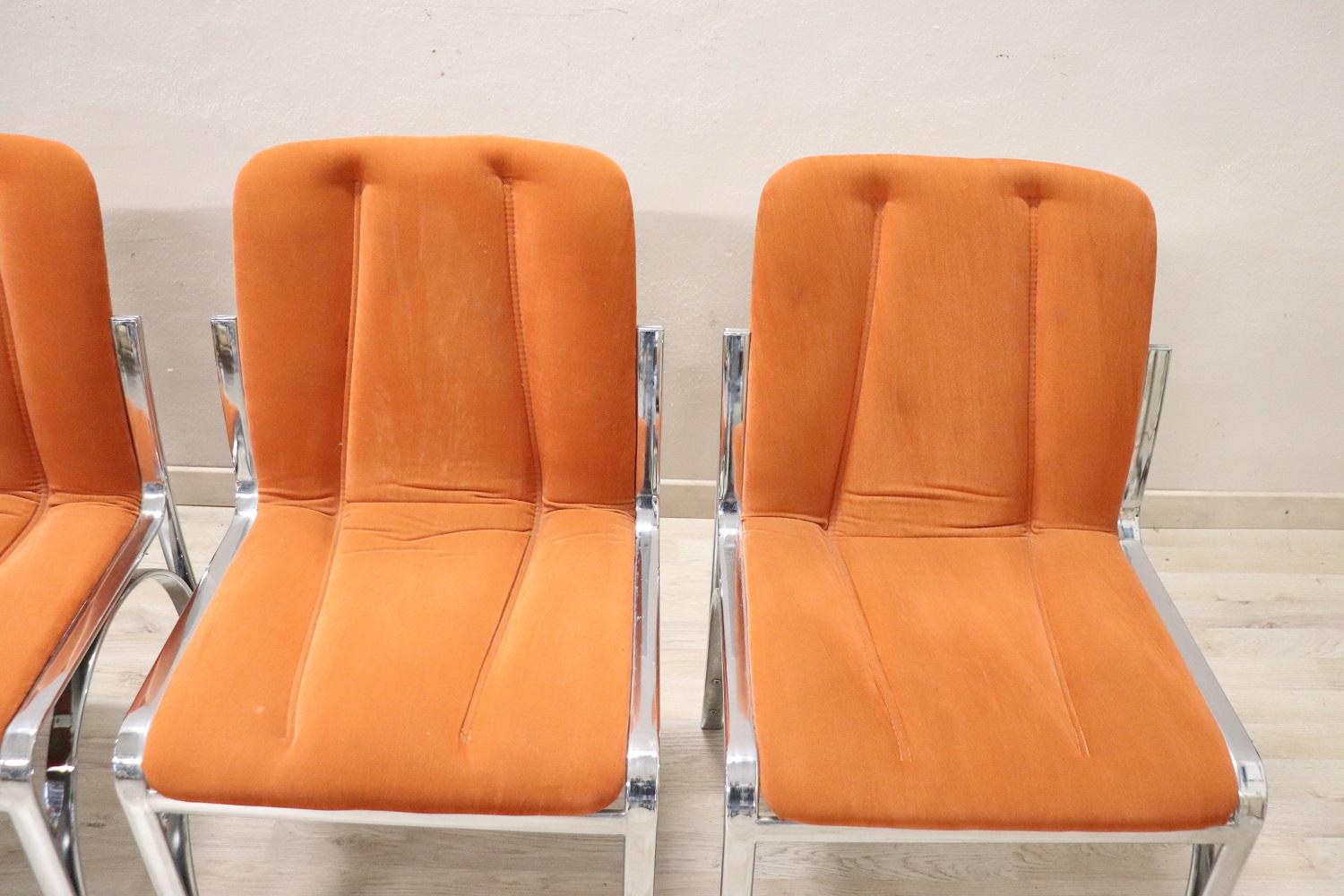 Late 20th Century Italian Design Set of Four Chairs in Chromed Metal and Orange Velvet, 1970s For Sale