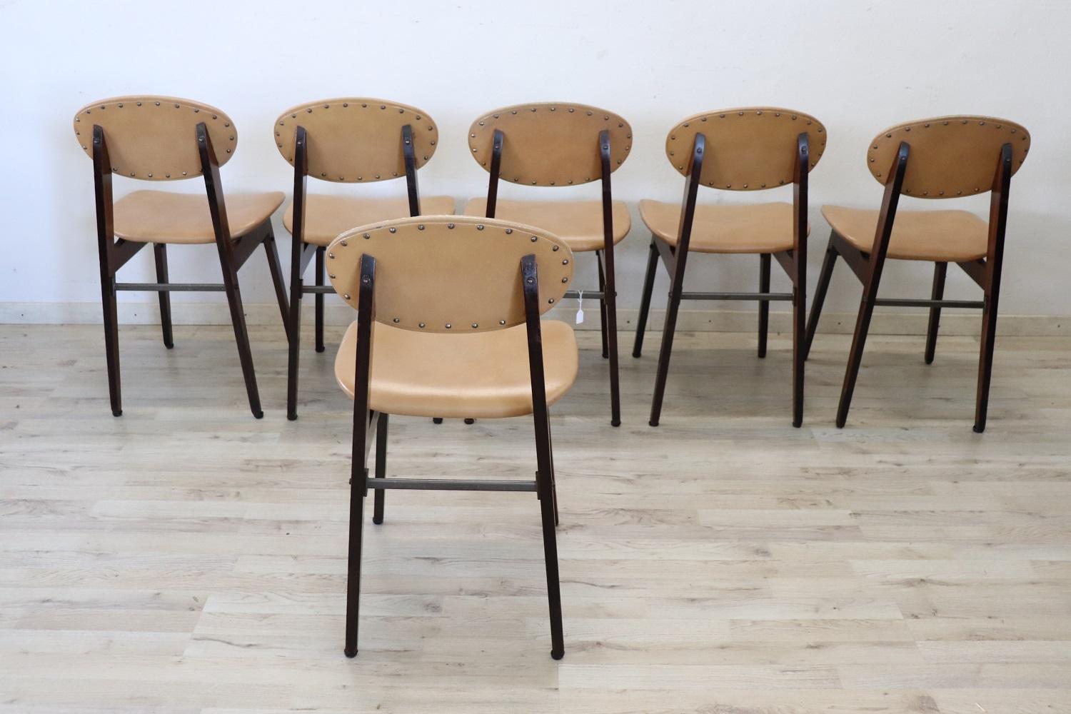 Italian Design Set of Six Chairs in Beech Wood and Faux Leather, 1960s For Sale 2