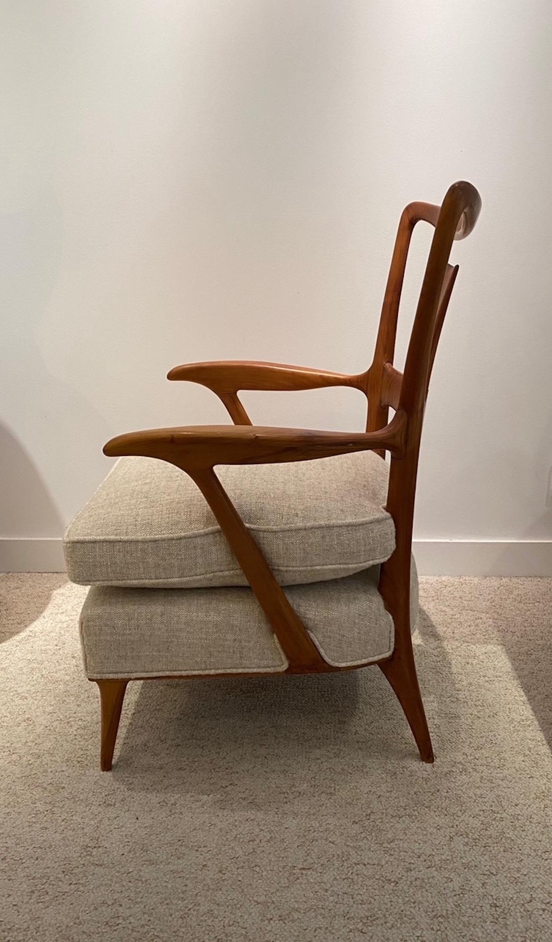 Italian Design Single Wood Armchair, 1940s In Good Condition In Paris, FR