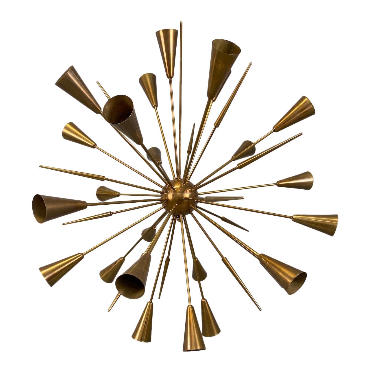 Italian Design Sputnik Chandelier 32 Arms, All Brass For Sale