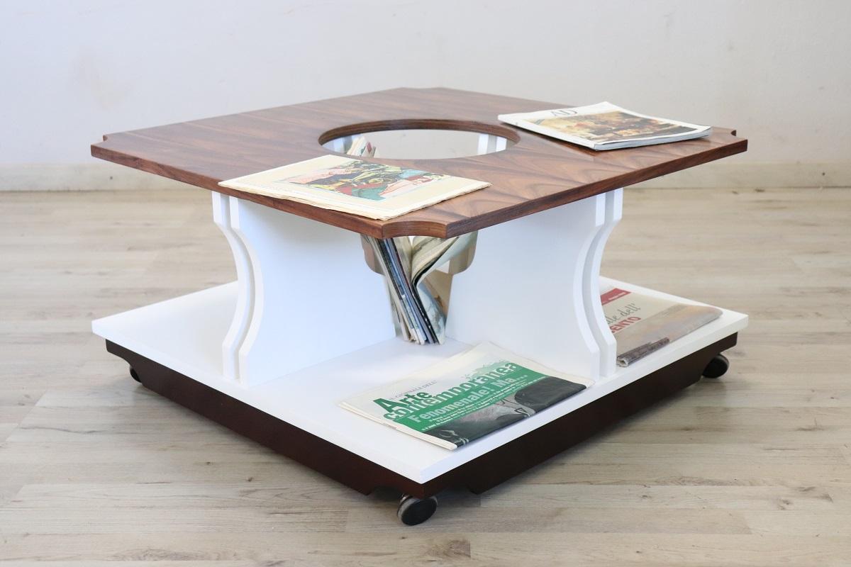 Mesa de centro cuadrada de diseño italiano, años 70 RESTAURADA en venta 3