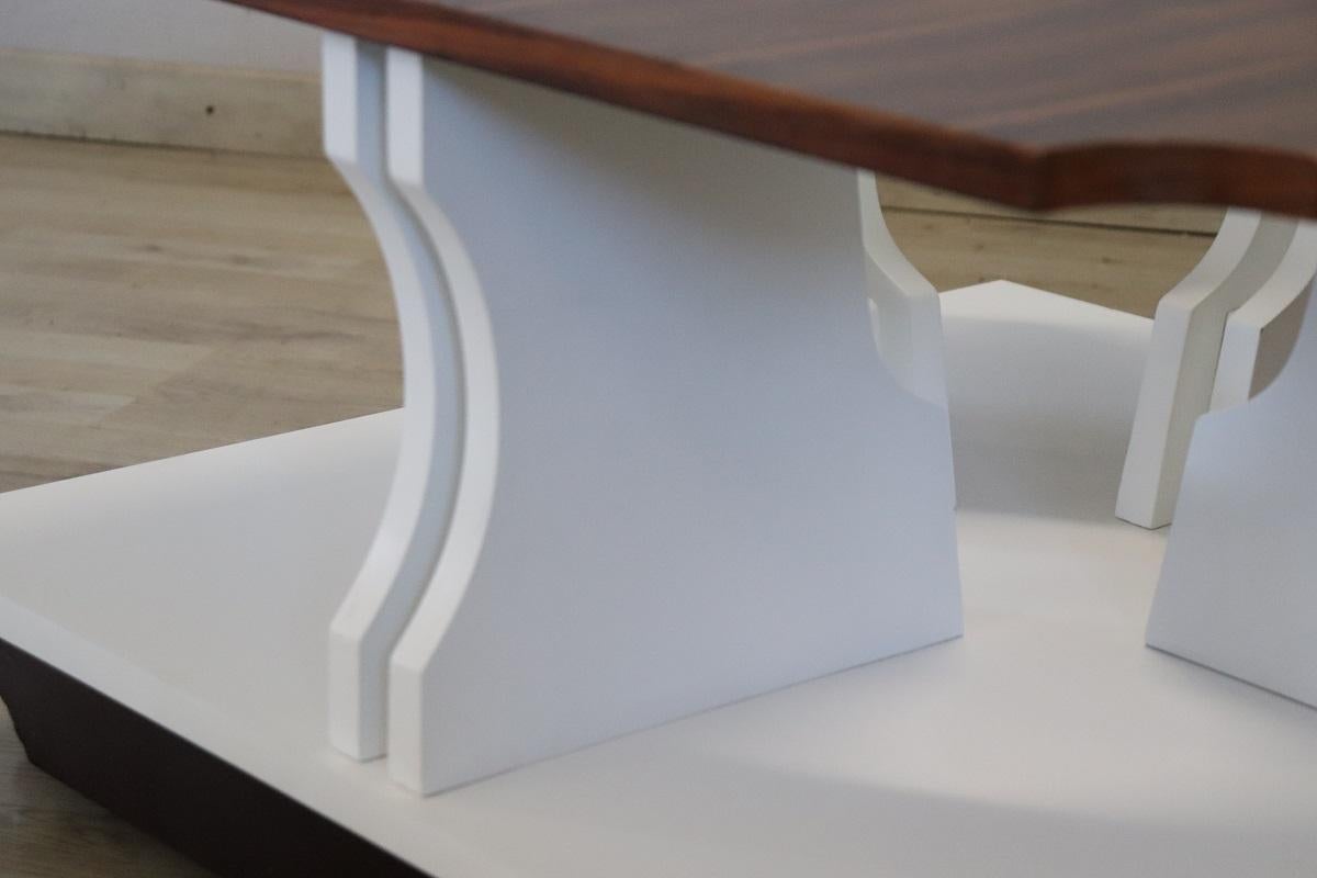 Mesa de centro cuadrada de diseño italiano, años 70 RESTAURADA finales del siglo XX en venta