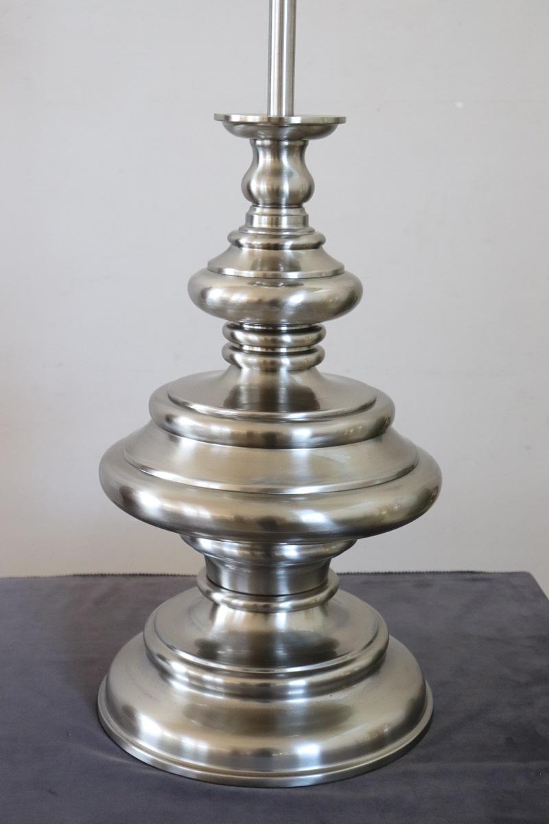Fine XX secolo Lampada da tavolo in acciaio di design italiano di Goffredo Reggiani, anni '70 in vendita