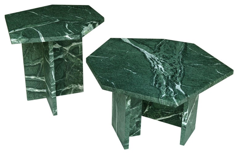 Italian design style set of two coffee or nesting tables in Italian Green marble handcrafted by our craftmen.
A minimalist furnishing piece, able to elevate any contemporary living room.
Handmade in Italy by our skilled artisan in the size:
 
1°