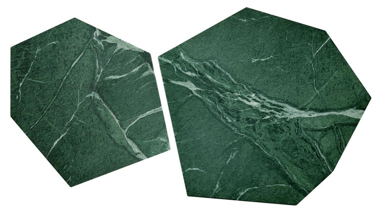 Italian Design Style Set of Two Coffee or Nesting Tables Green Marble Handmade For Sale 1