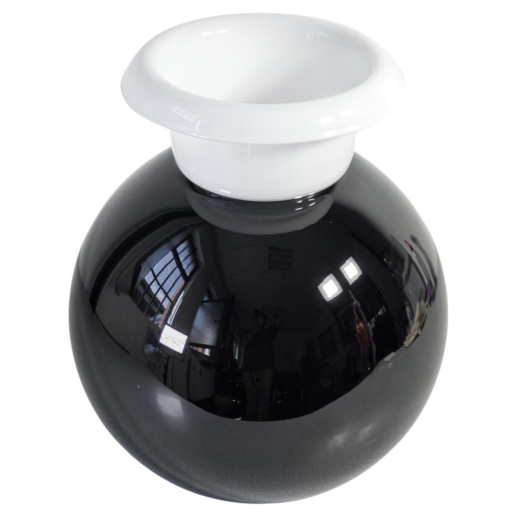 Italian Design Vase in Black and White Glass, in Two Sections, Italy, 1970s