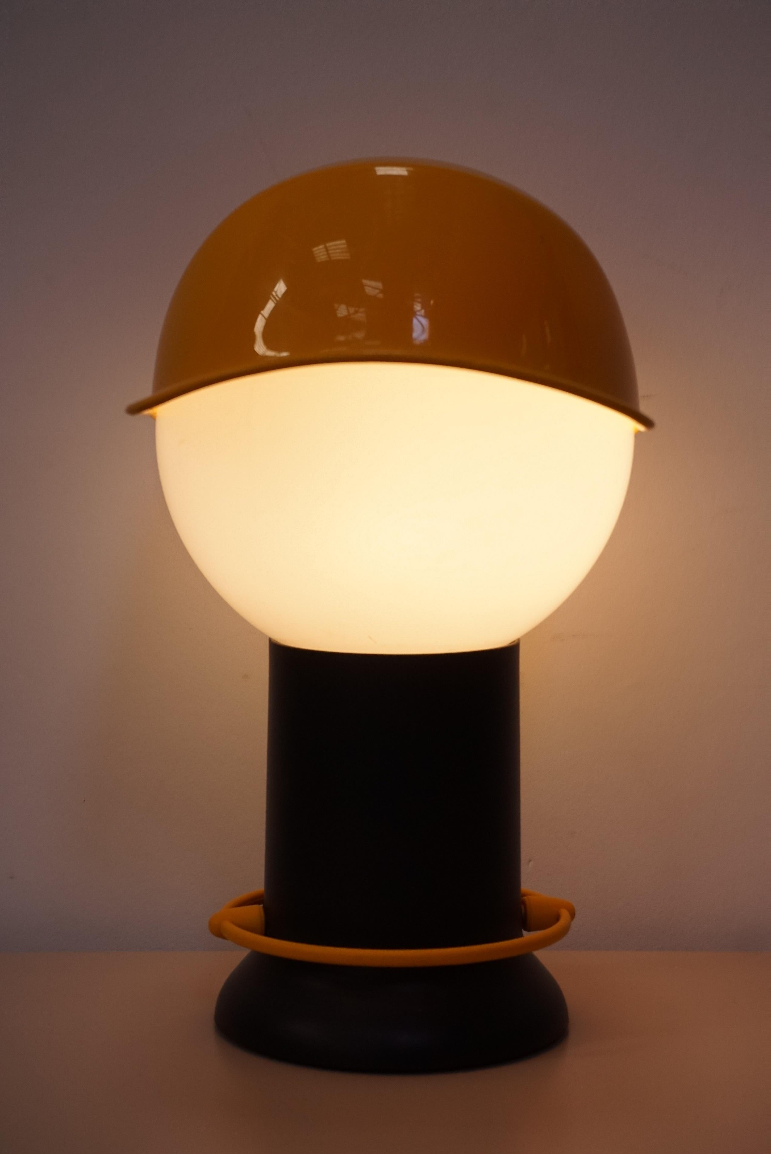 Italian Design Vintage Cap Lamp 9