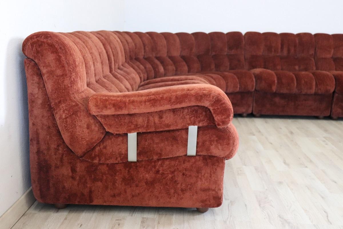 Italian Design Vintage Velvet Modular Curved Sofa, 1970s, 5 modules 3
