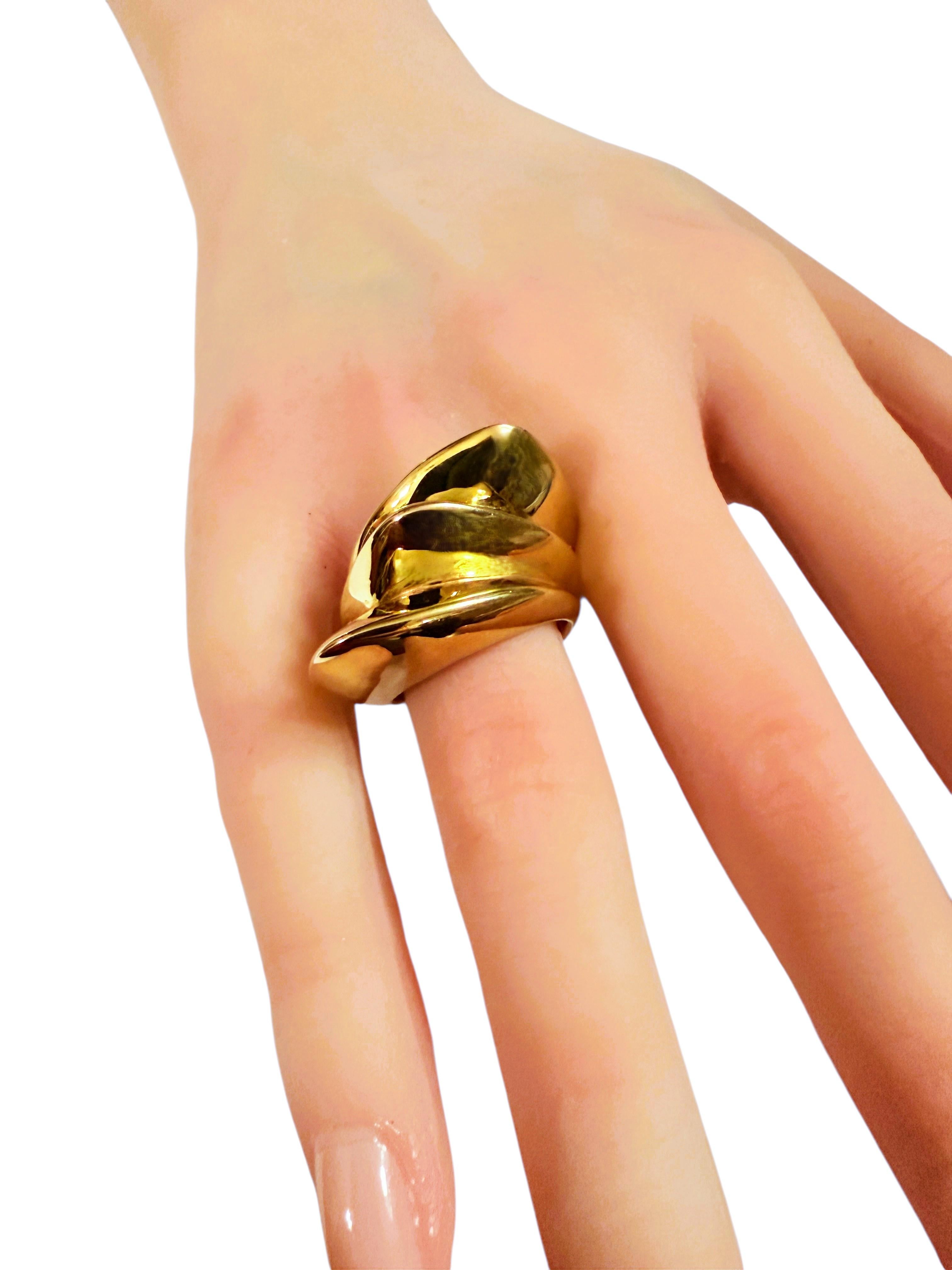 Italian Designed 14k Yellow Gold Chubby Architectural Style Ring Size 6 For Sale 5