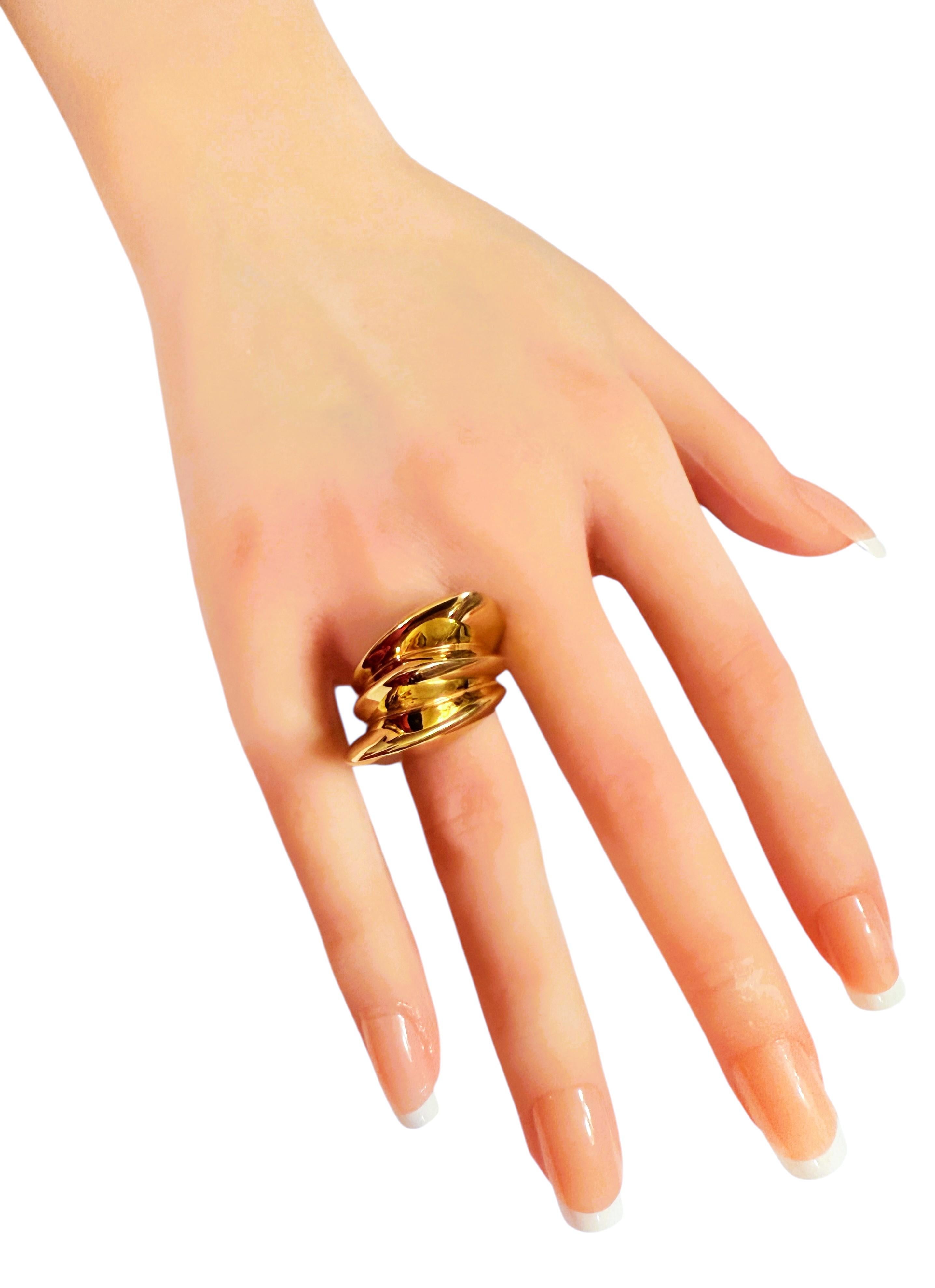 Italian Designed 14k Yellow Gold Chubby Architectural Style Ring Size 6 For Sale 1