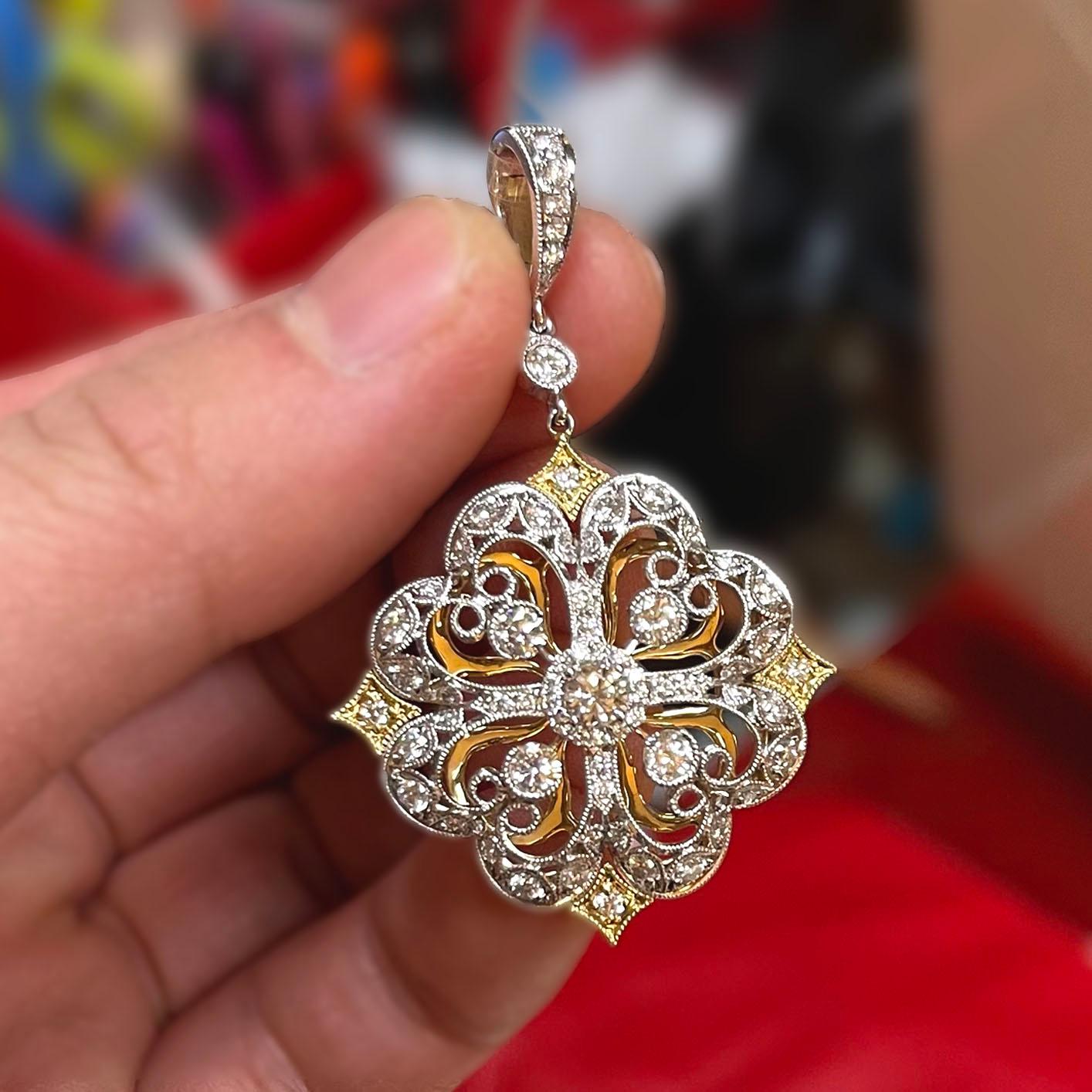 Women's Italian Designer 18 Karat Gold Flower Motif Diamond Pendant For Sale