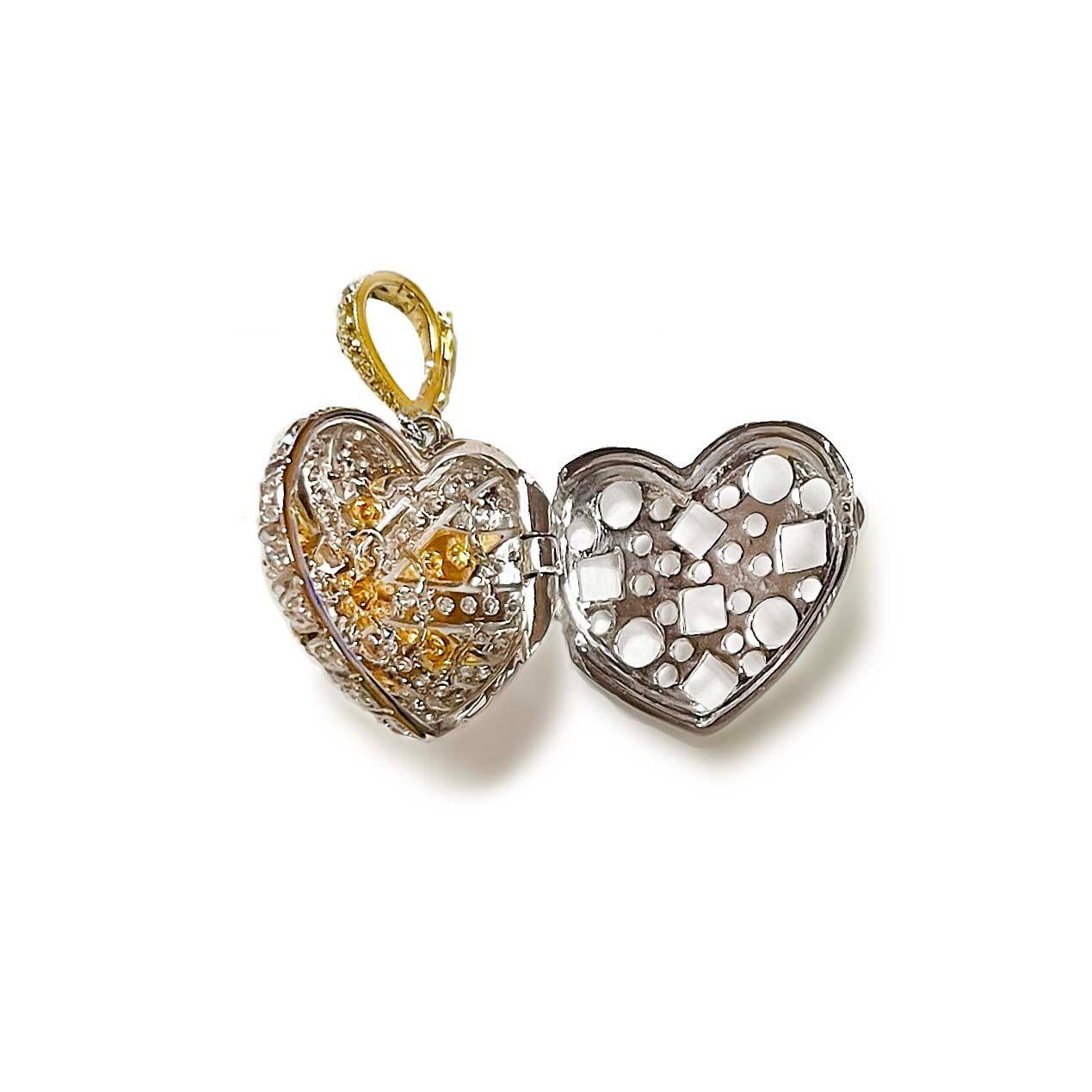 Colgante de diamantes con motivo de corazón en oro de 18 quilates de diseño italiano en venta 1
