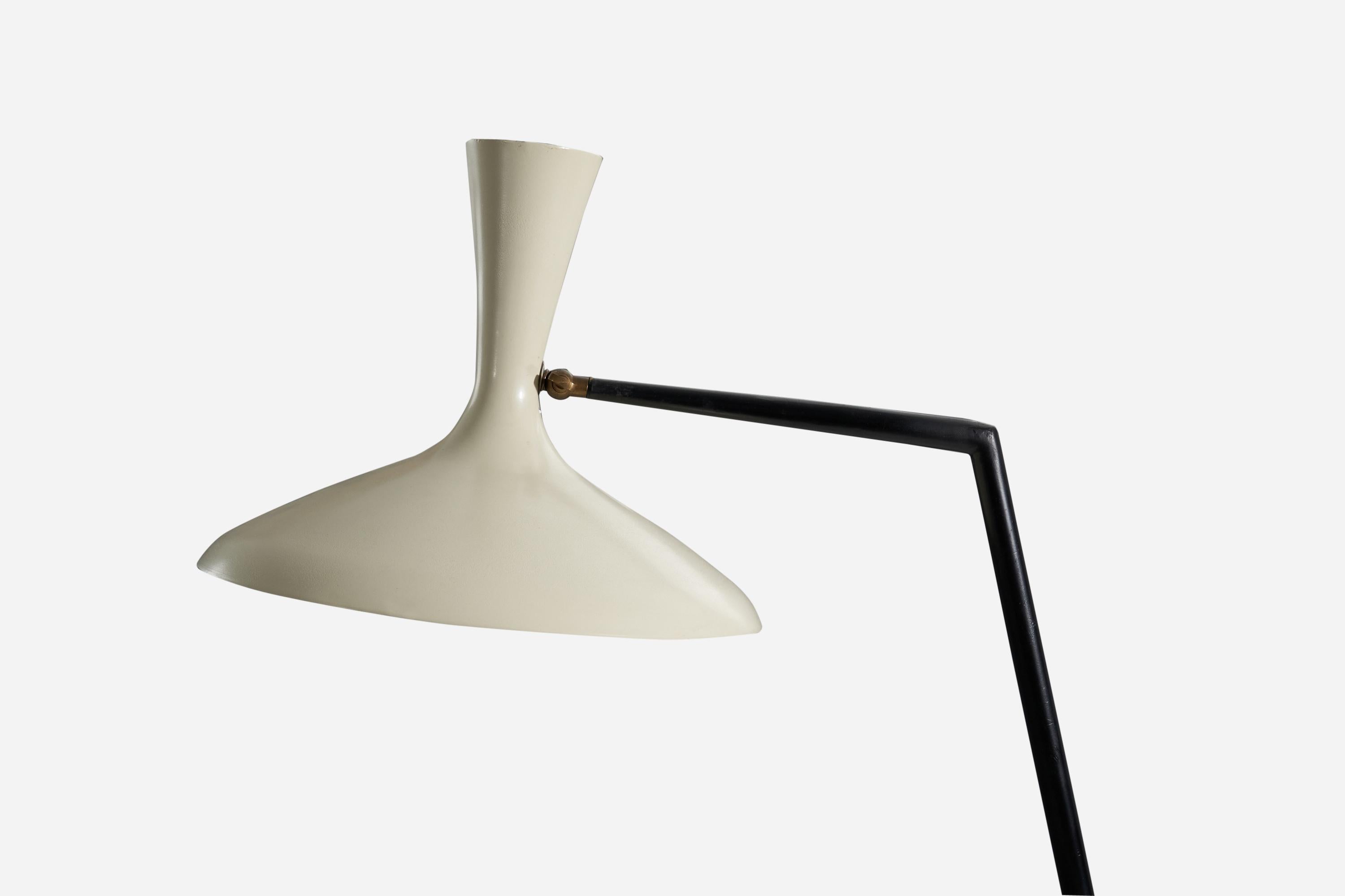 Mid-Century Modern Italian Designer, Adjustable Floor Lamp, Brass, Metal, Italy, 1950s For Sale