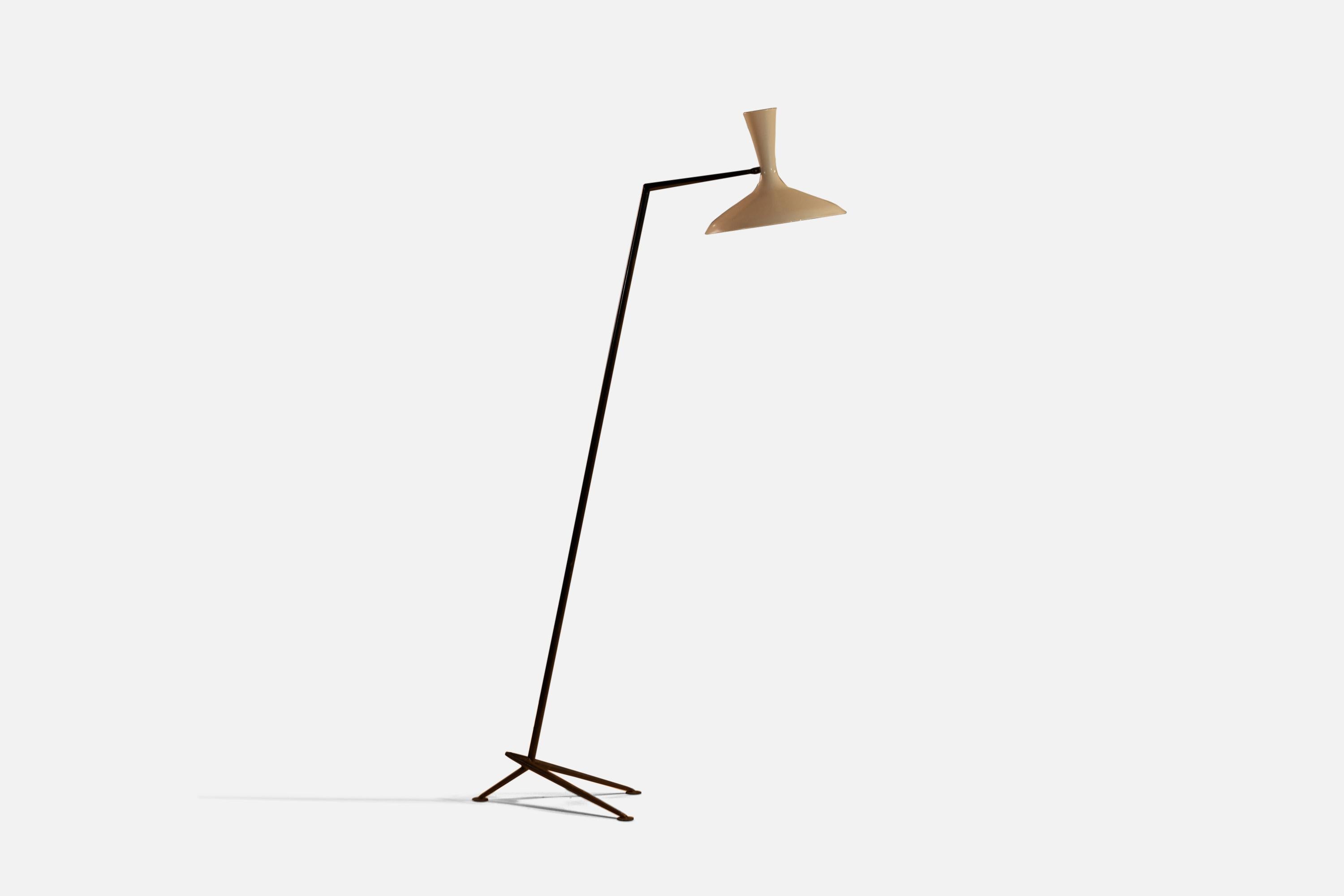 Italian Designer, Adjustable Floor Lamp, Brass, Metal, Italy, 1950s For Sale 1
