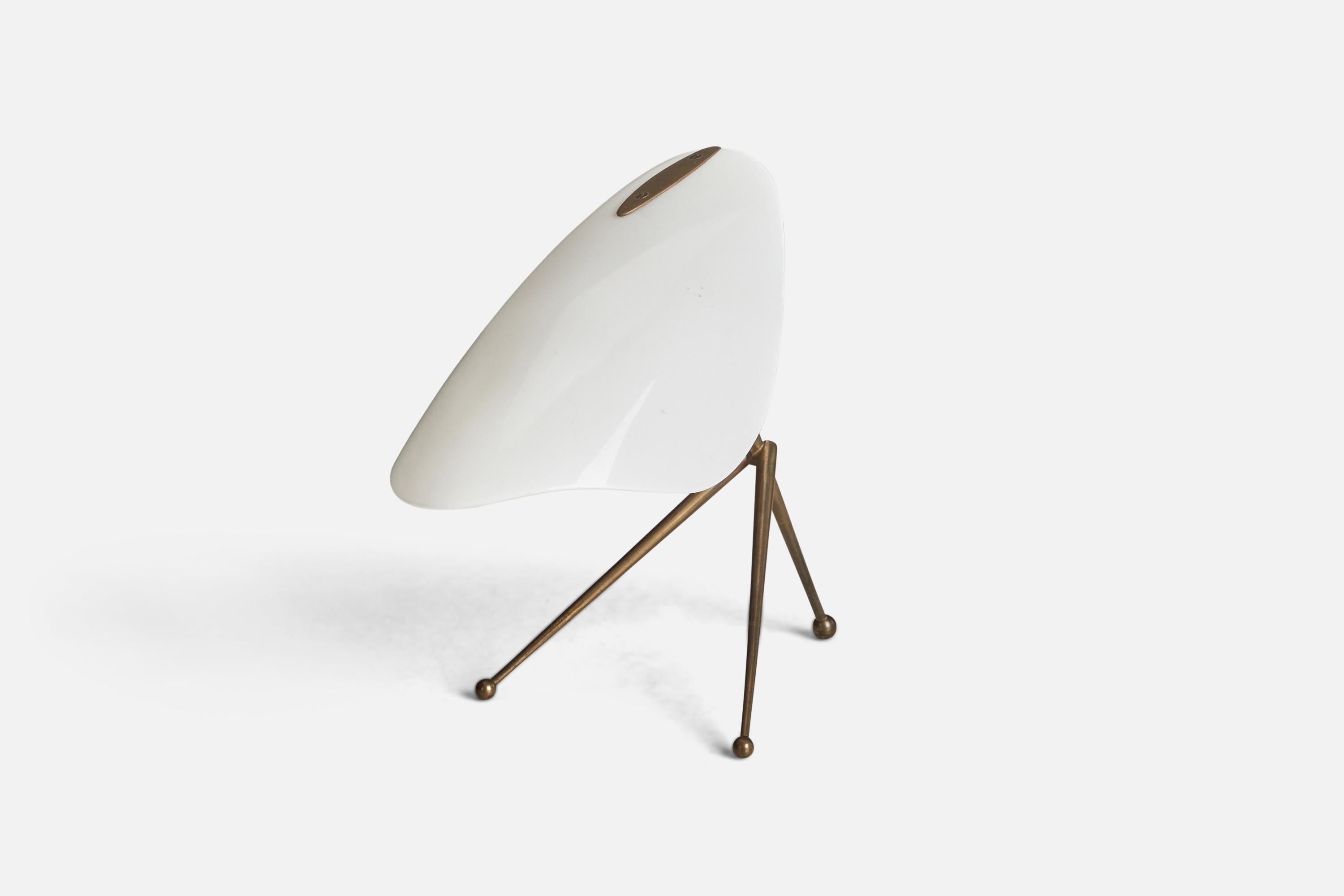 Mid-Century Modern Italian Designer, Adjustable Table Lamp, Brass, Acrylic, Italy, 1950s For Sale