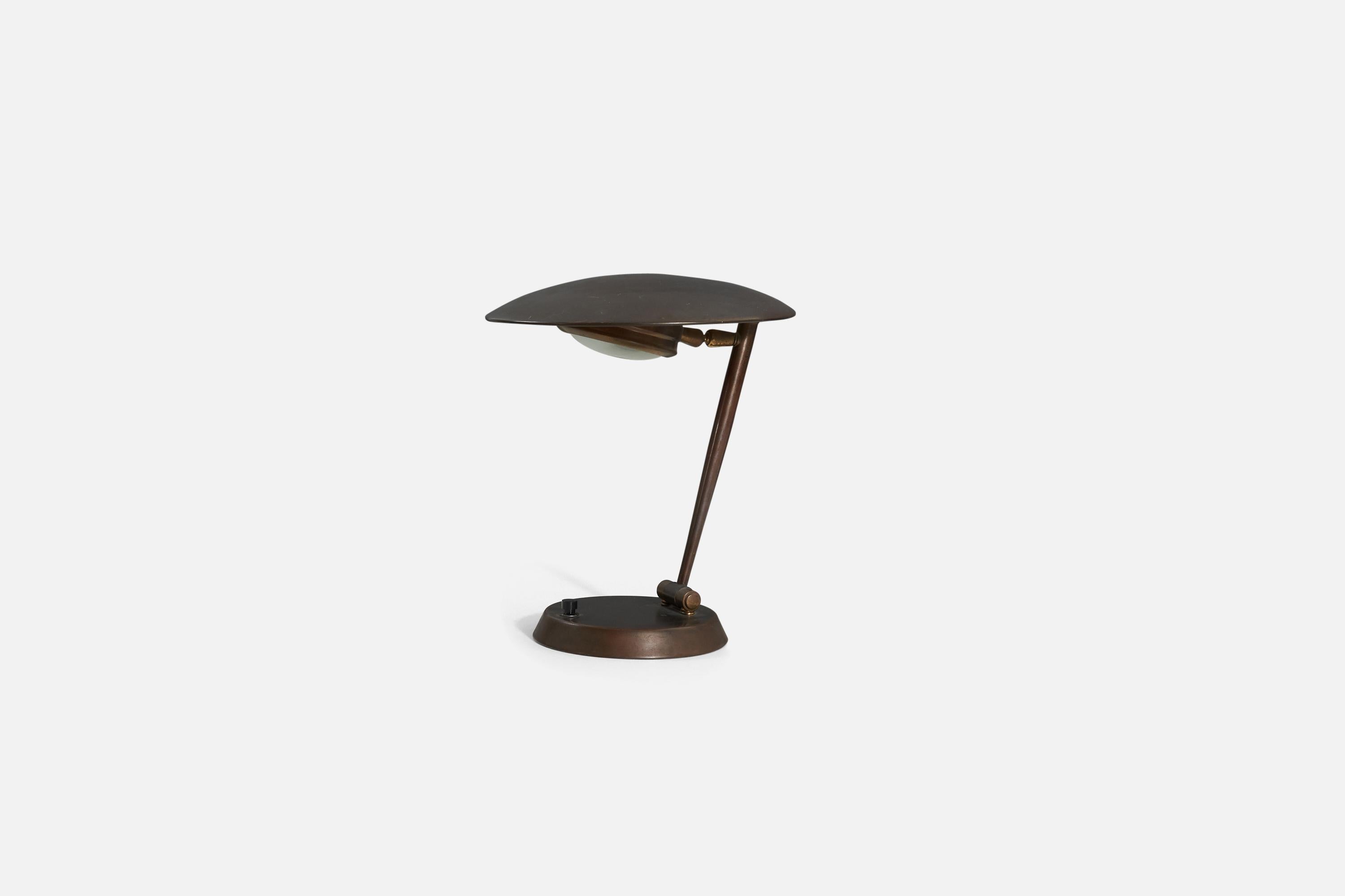 Mid-20th Century Italian Designer, Adjustable Table Lamp, Brass, Glass, Italy, 1940s For Sale