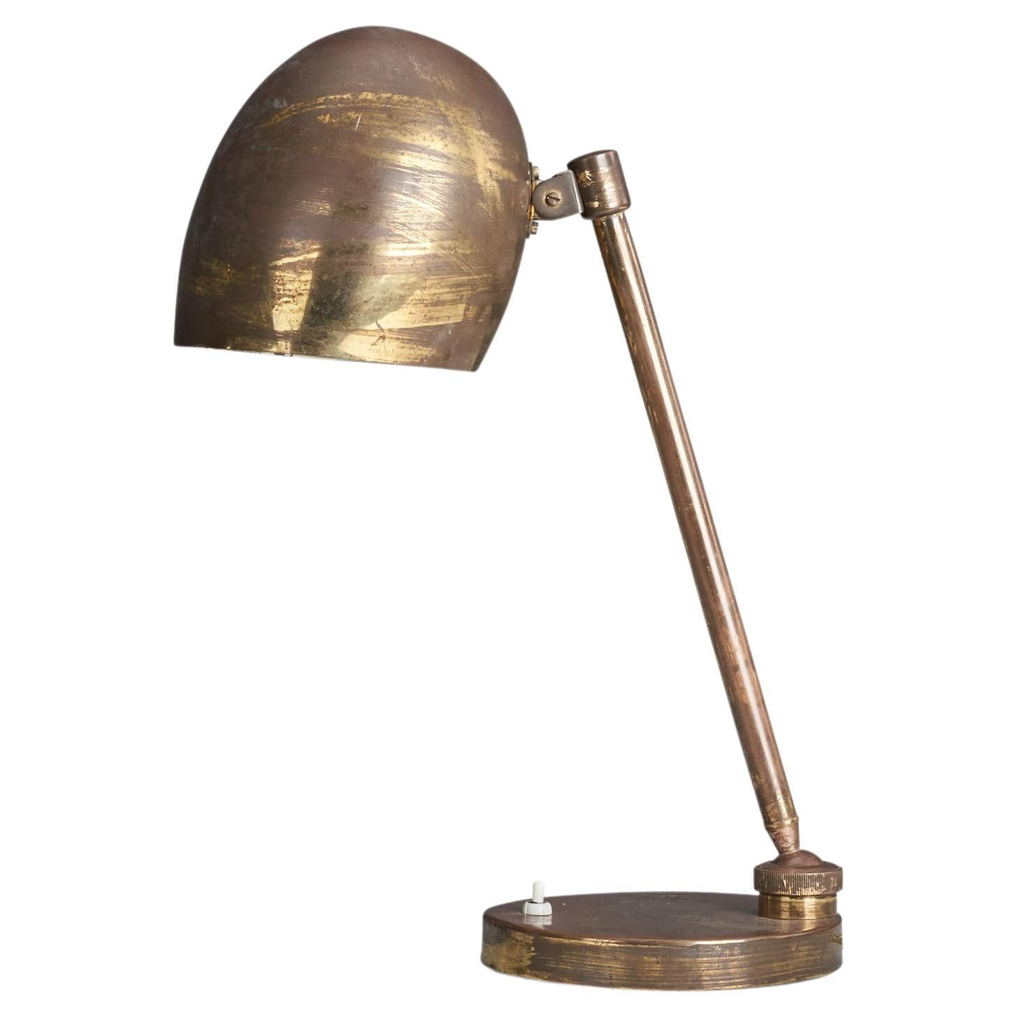 Italian Designer, Adjustable Table Lamp, Brass, Italy, 1940s