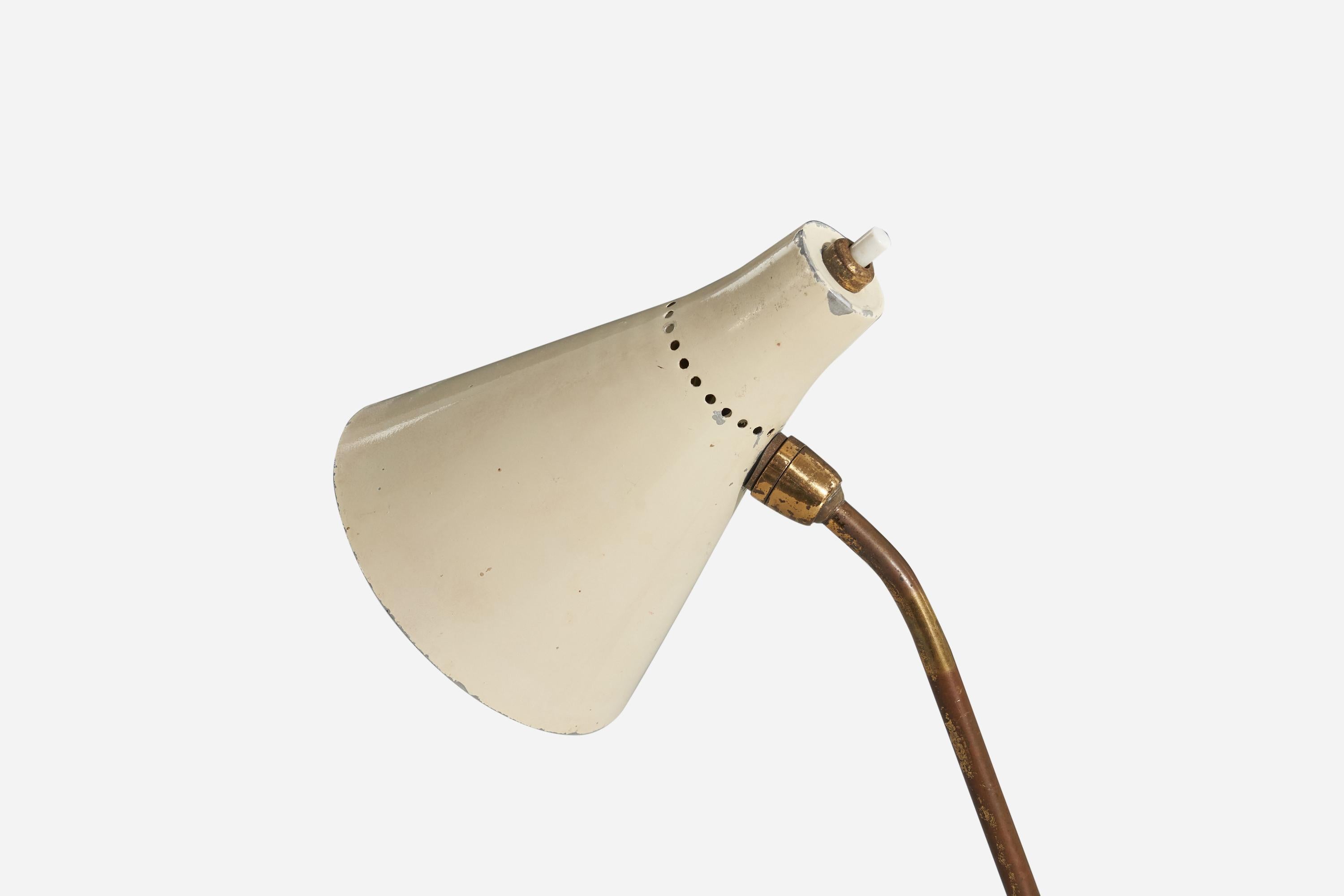 Mid-Century Modern Italian Designer, Adjustable Table Lamp, Brass, Lacquered Metal, Italy, 1940s For Sale