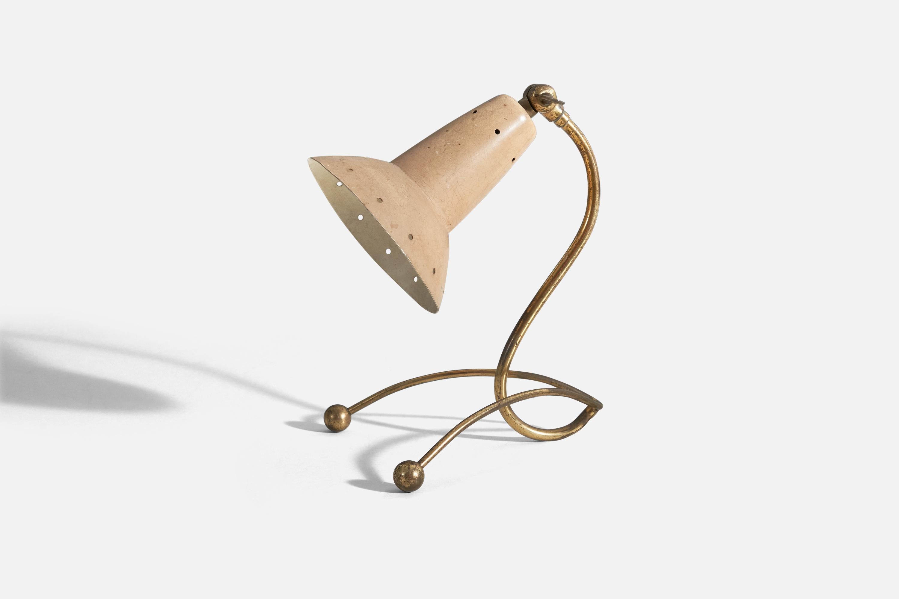 An small adjustable, brass and metal table lamp designed and produced in Italy, 1940s. 

Variable dimensions, measured as illustrated in the first image. 