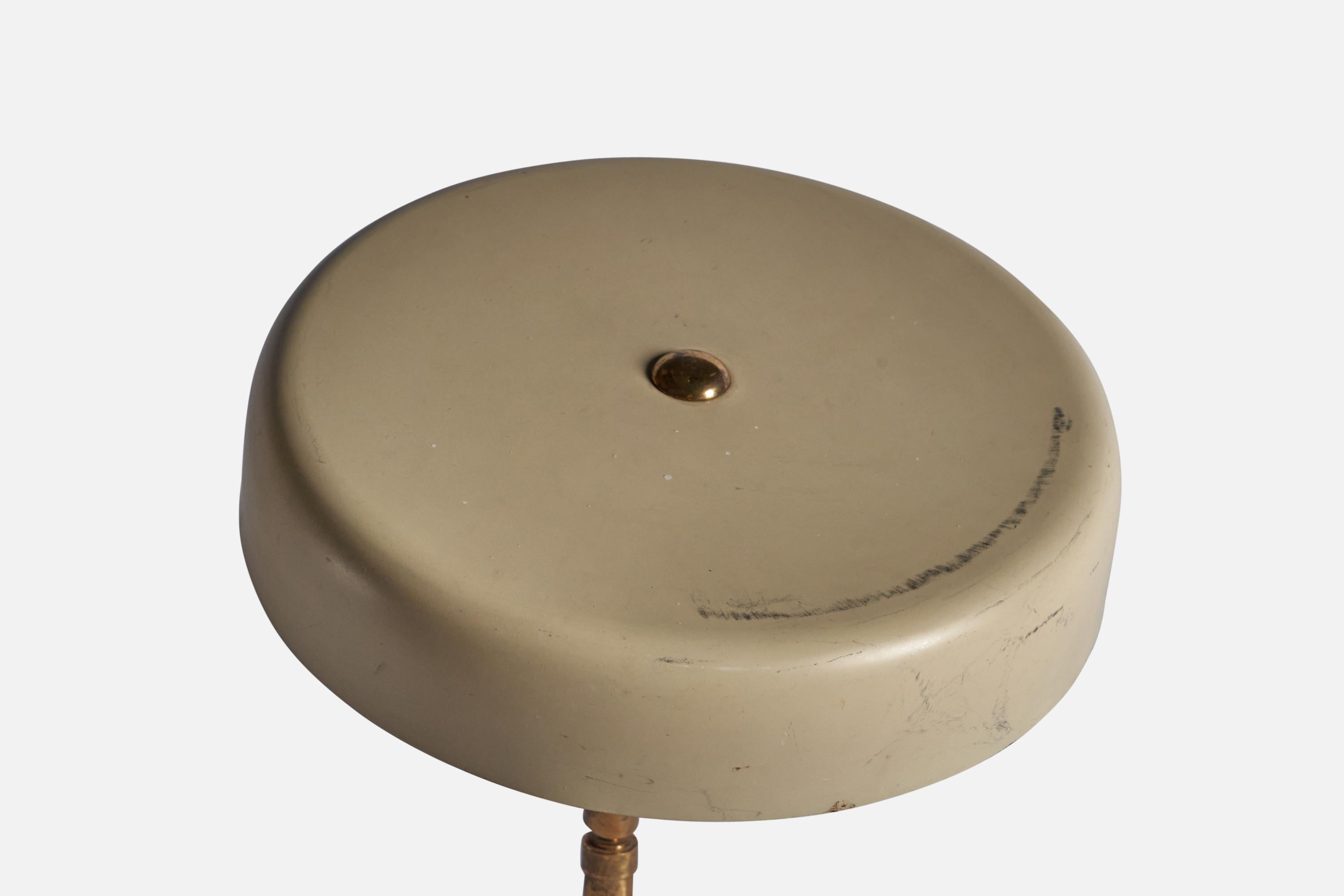 Mid-20th Century Italian Designer, Adjustable Table Lamp, Brass, Metal, Italy, 1940s For Sale
