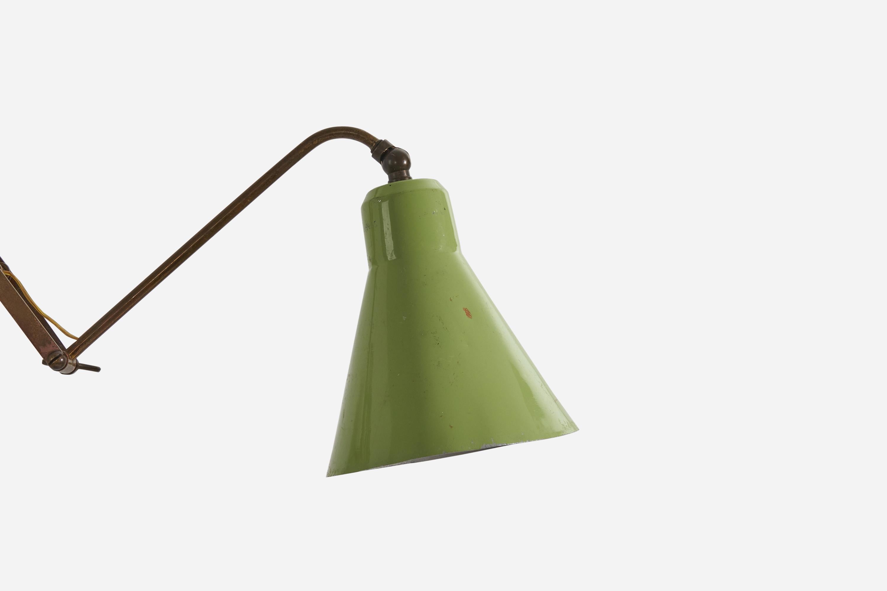 Italian Designer, Adjustable Wall Light, Brass, Lacquered Metal, Italy, 1940s For Sale 1
