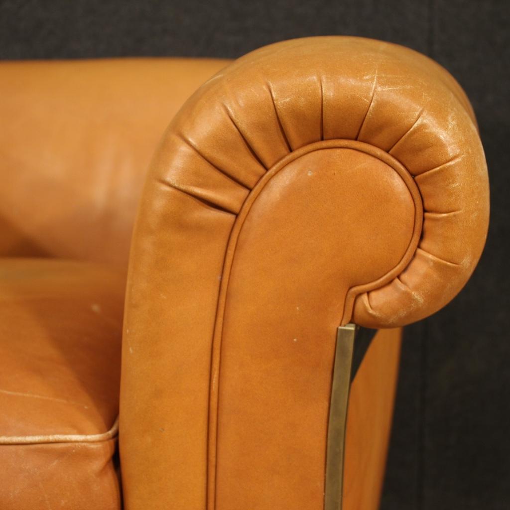 20th Century Italian Designer Armchair in Leather For Sale