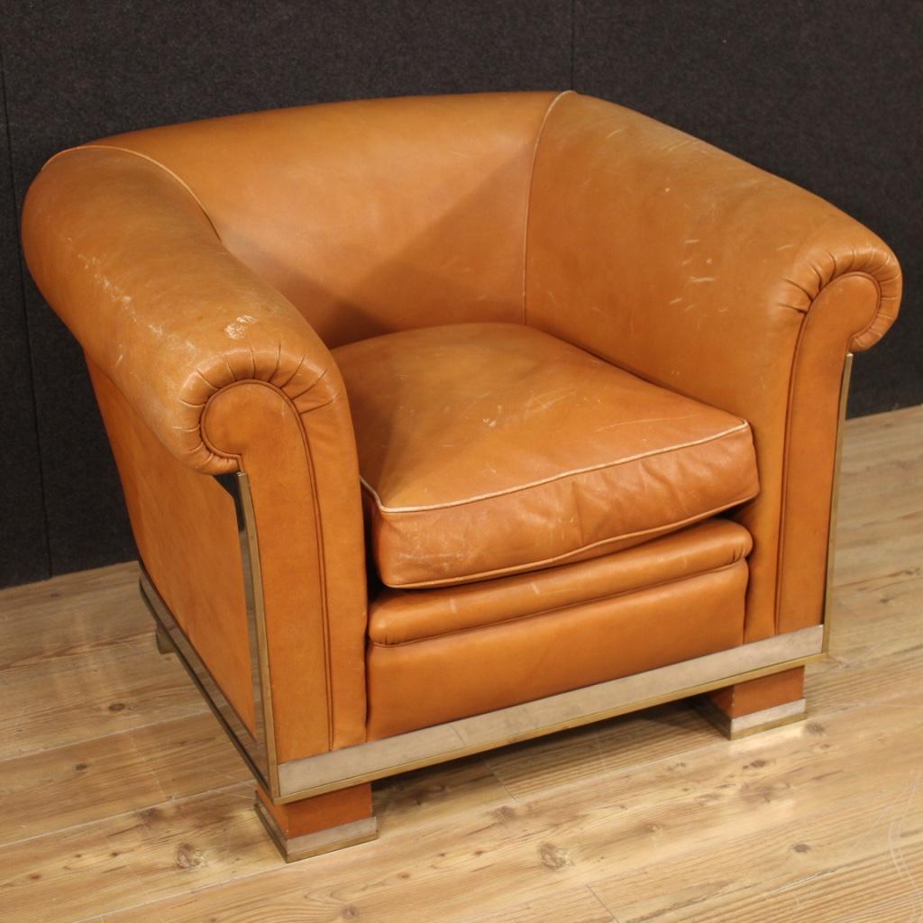 Italian Designer Armchair in Leather For Sale 3