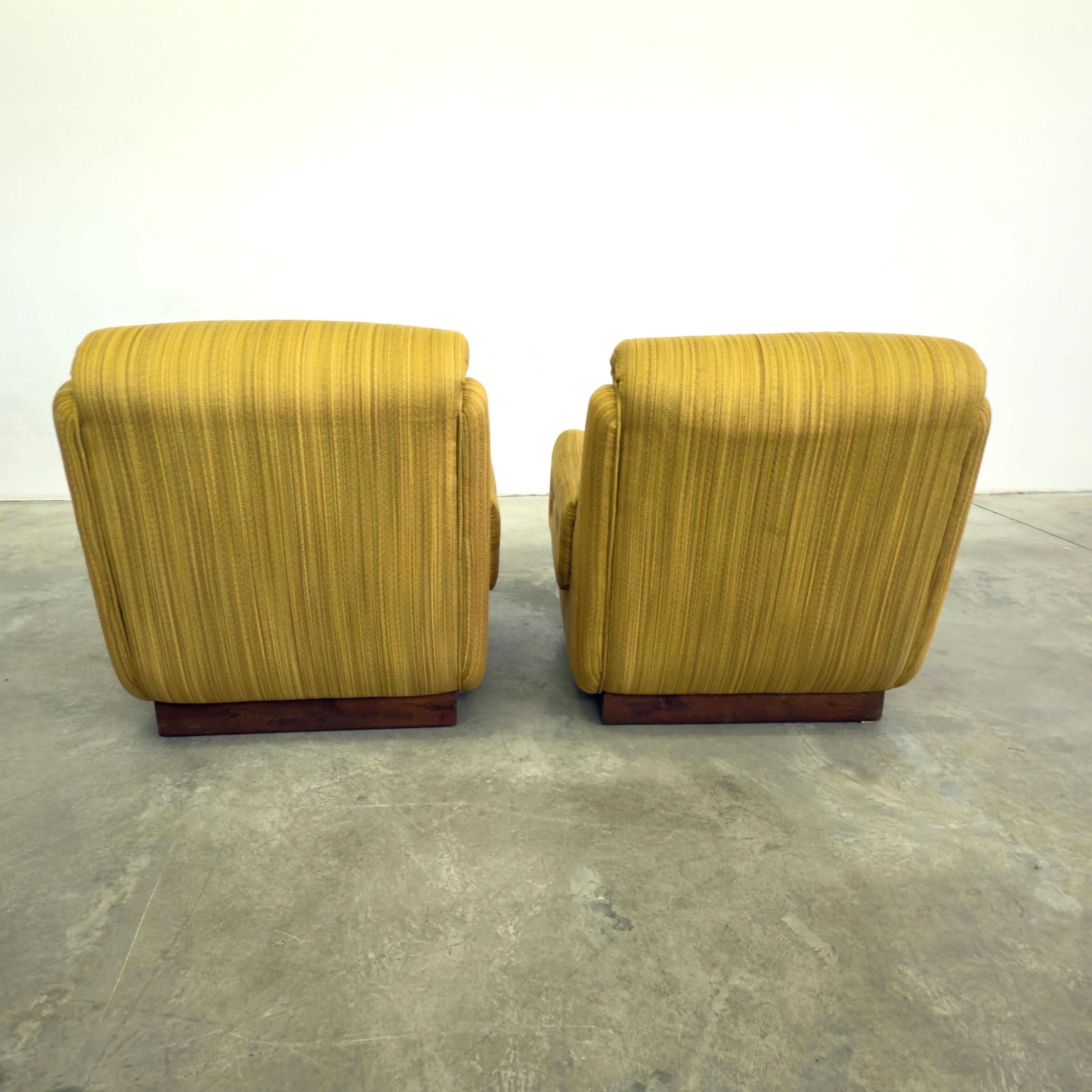 Italienische Designer-Sessel, 1960er Jahre - ein Paar im Angebot 2